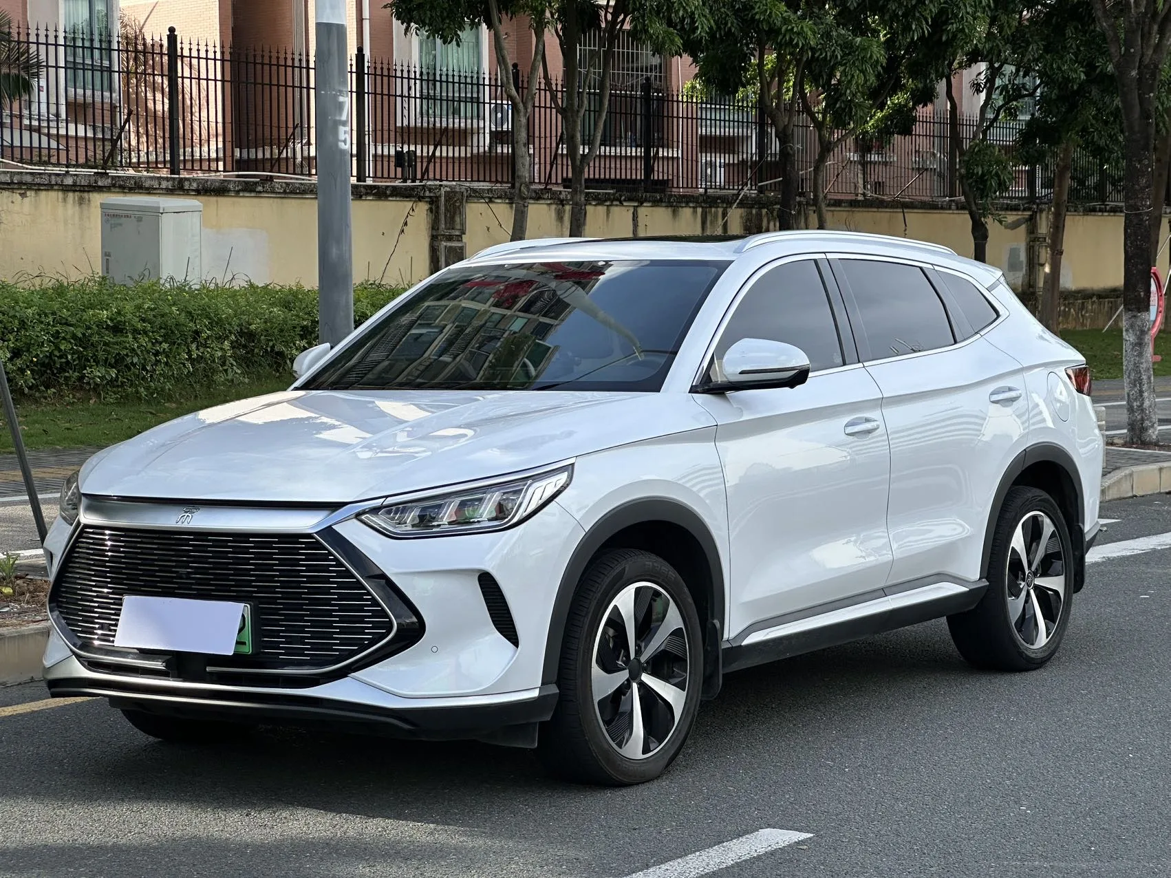 Song PLUS New Energy 2021 DM-i 51KM Premium Edition