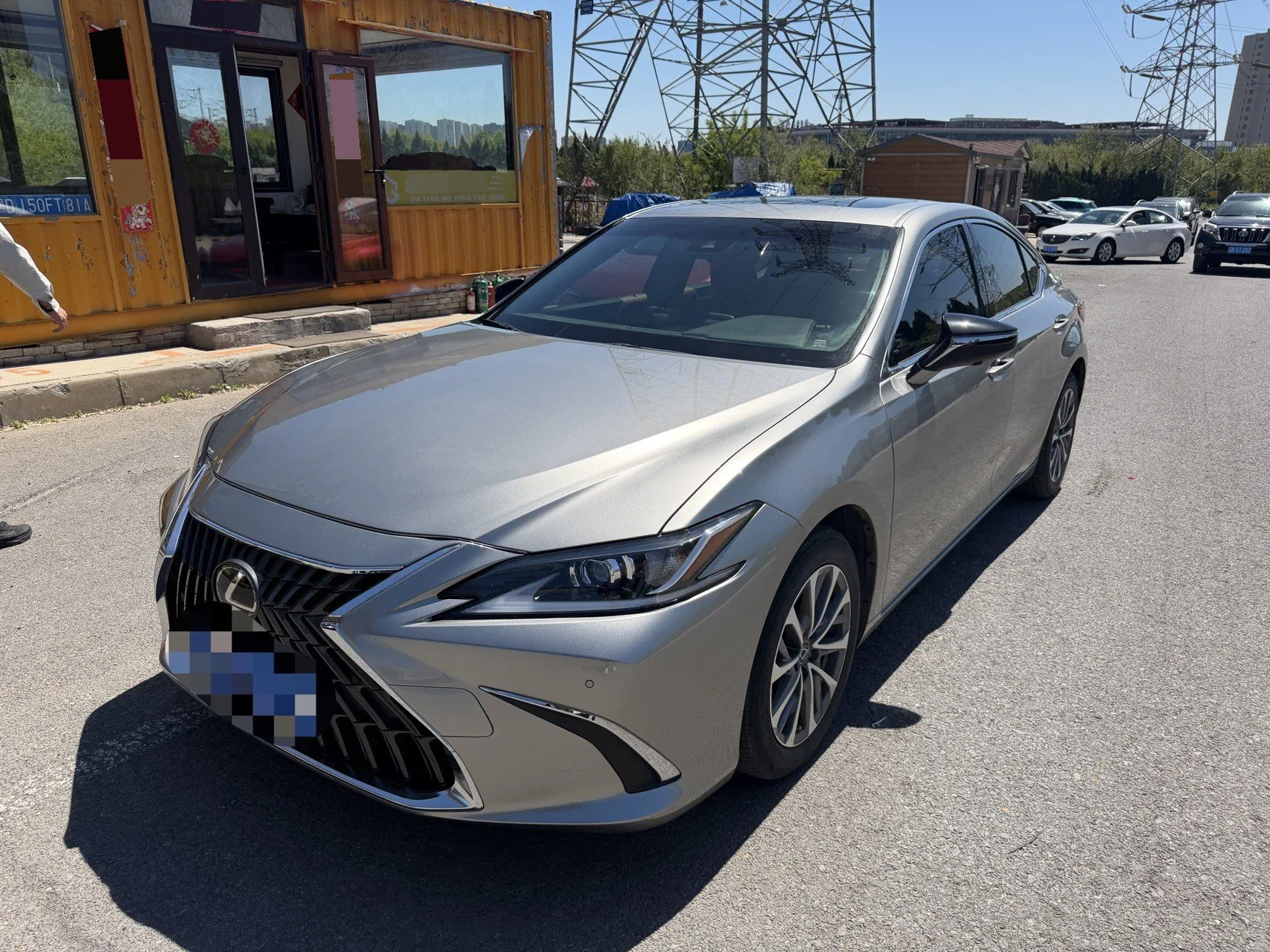 Lexus ES 2022 300h Premium Edition