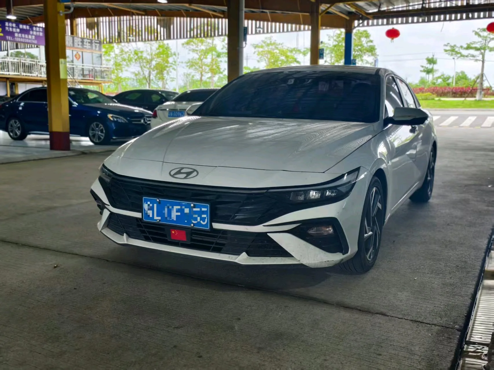 Hyundai Elantra 2023 1.5L CVT GLX Elite Edition