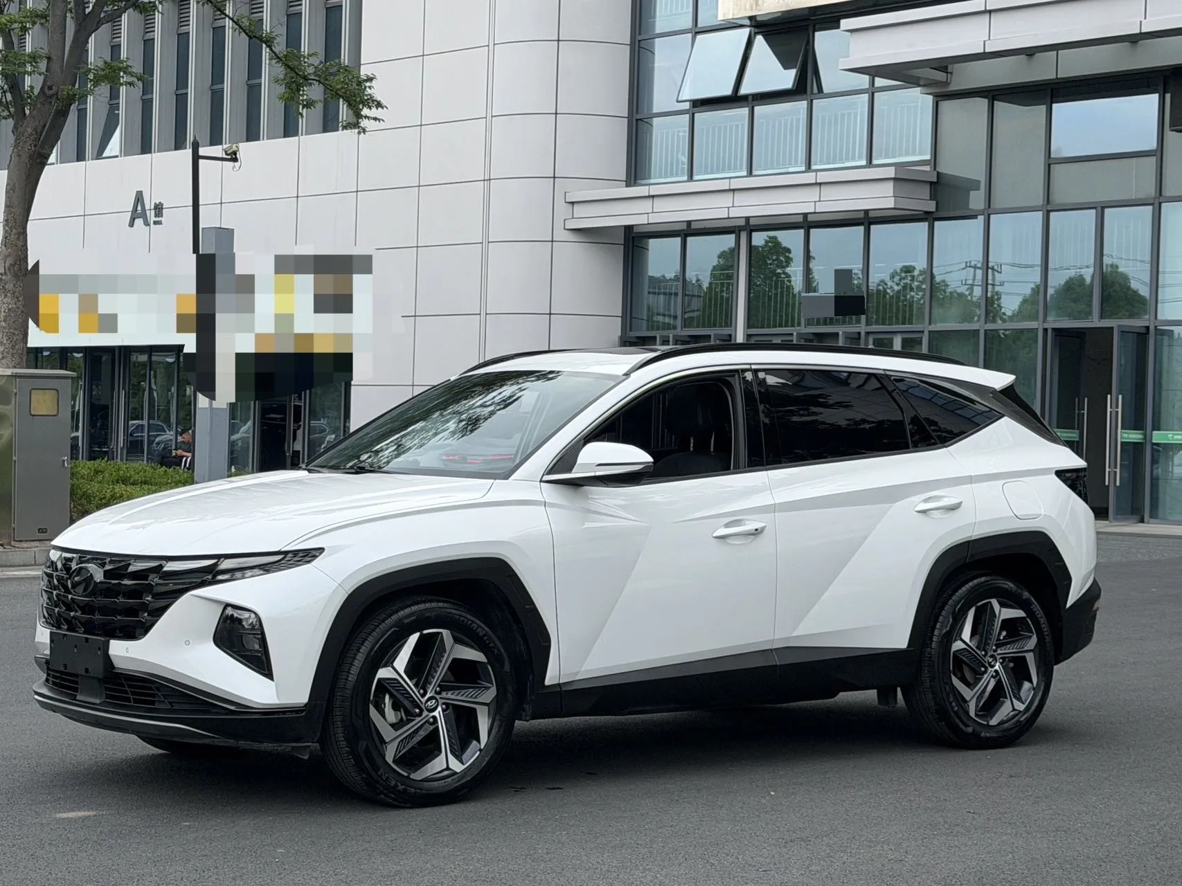 2023 Tucson L 1.5T Automatic FWD LUX Premium Edition
