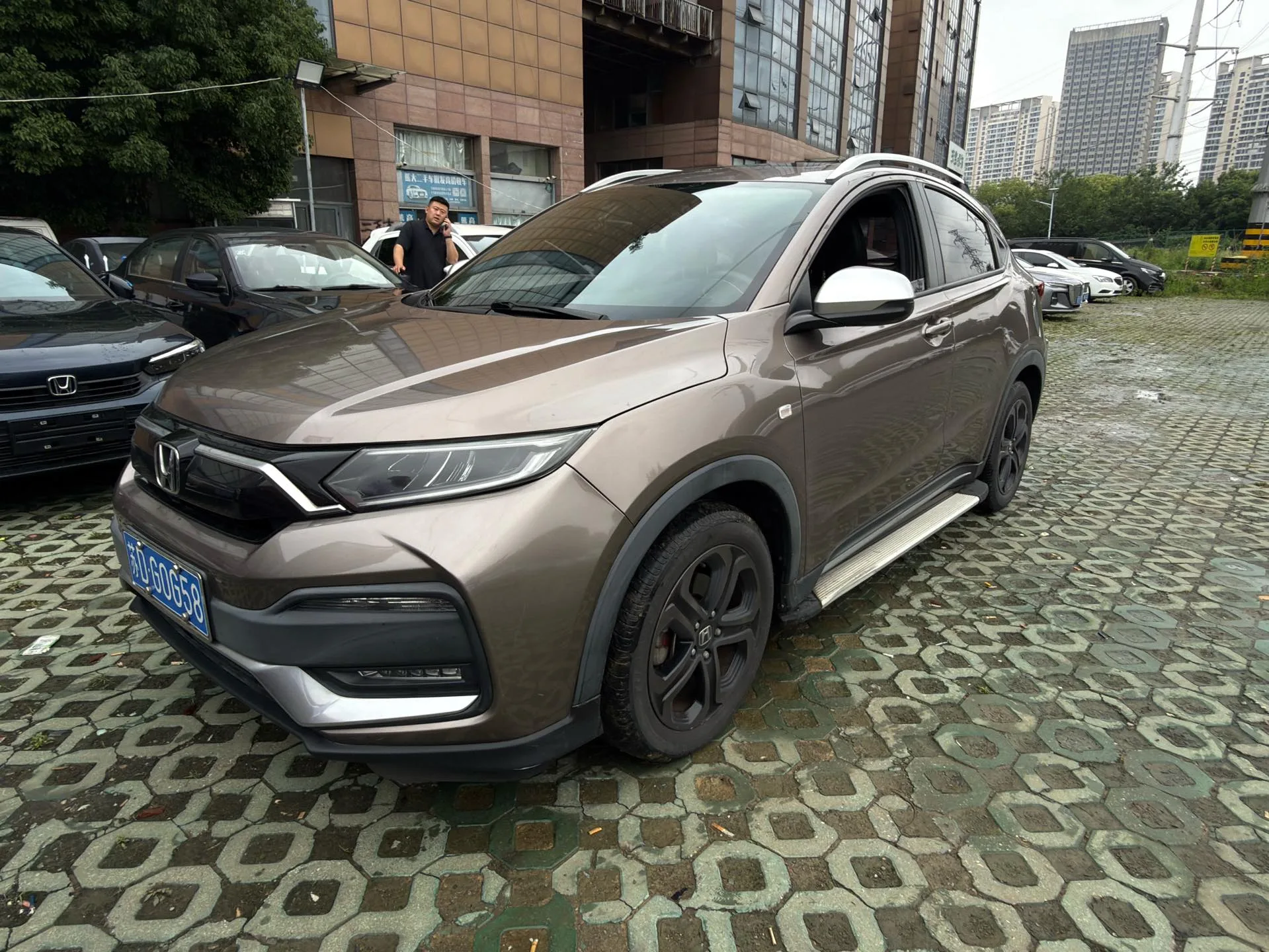 2020 Honda XR-V 220TURBO CVT Luxury Edition
