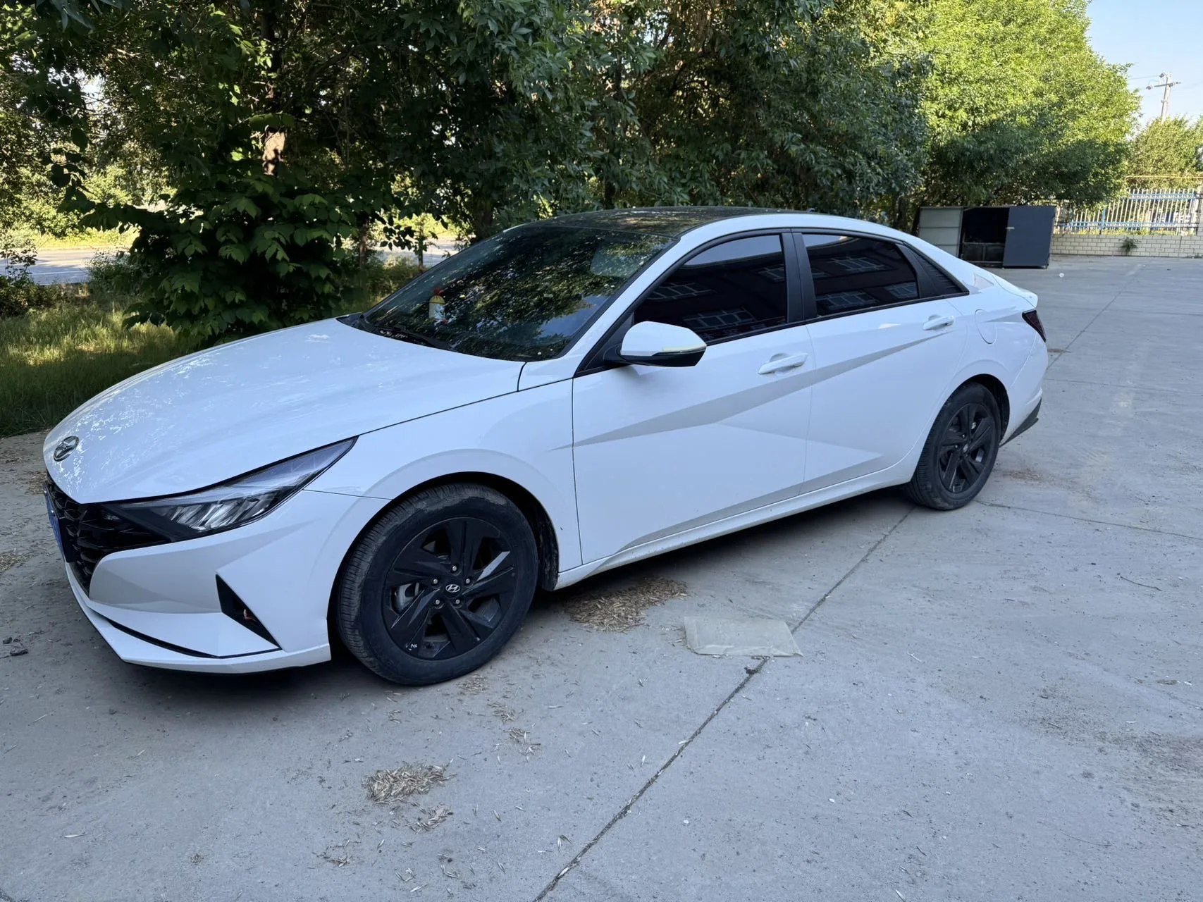 2022 Elantra 1.5L CVT GLS Leading Edition