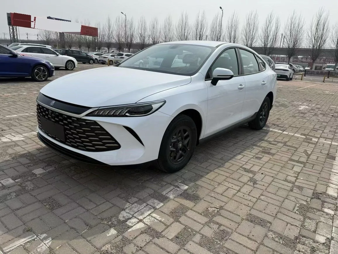 BYD 2026 Qin PLUS DM-i 1.5 CVT 128KM Entry-level Automatic