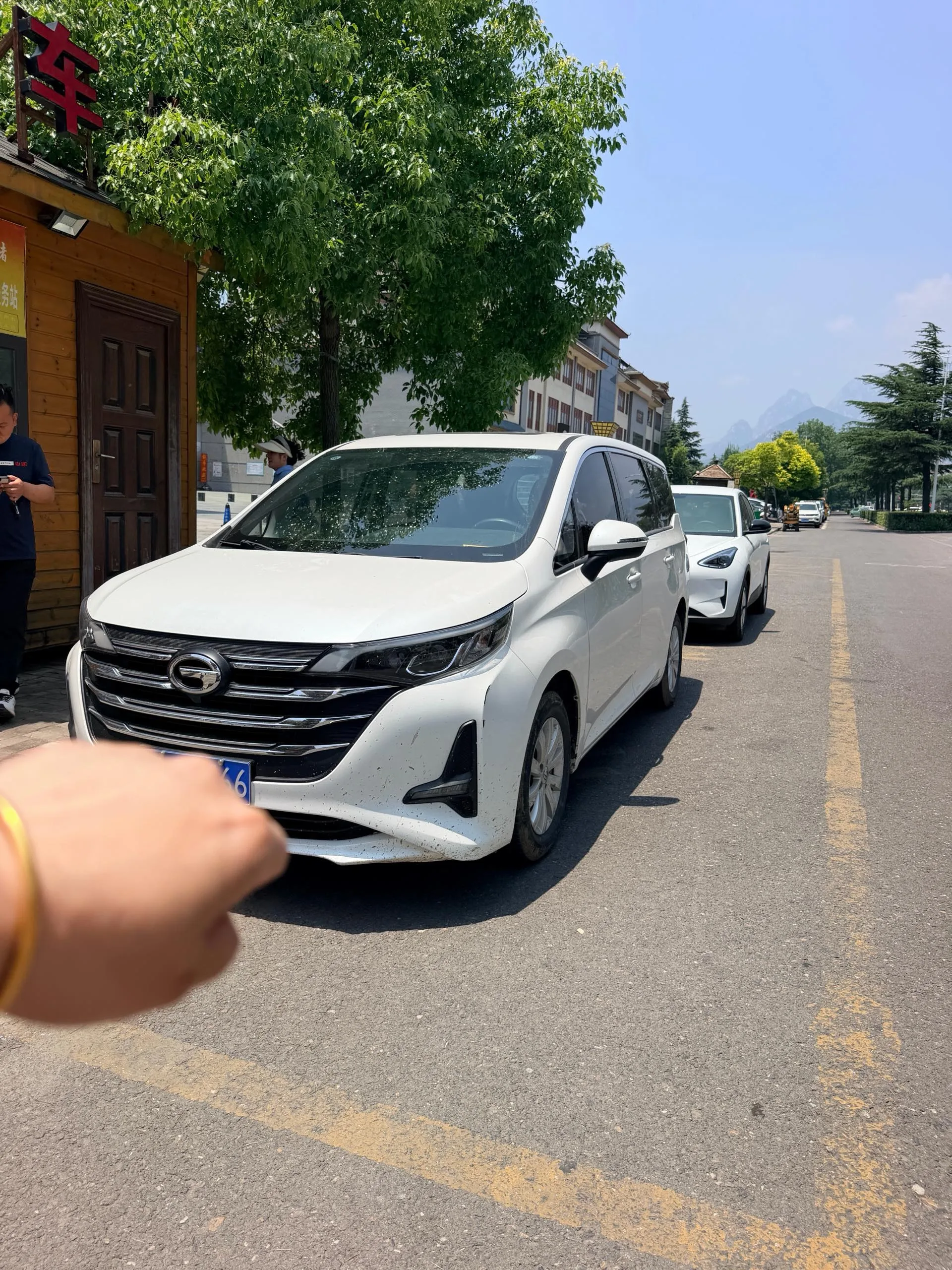 Trumpchi M6 2021 270T DCT Elite Edition (7-seater)