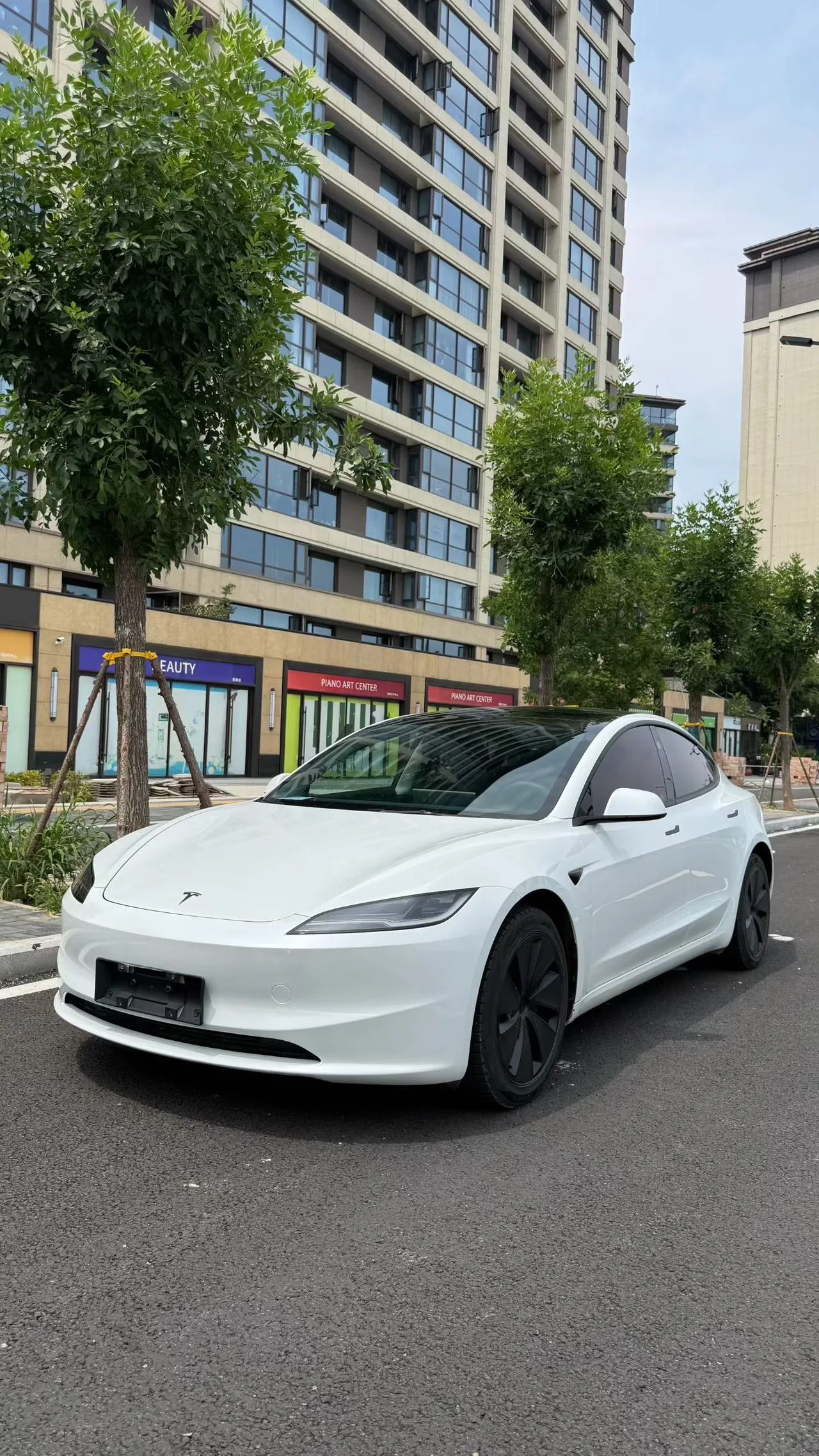 Model 3 2023 Rear-Wheel Drive