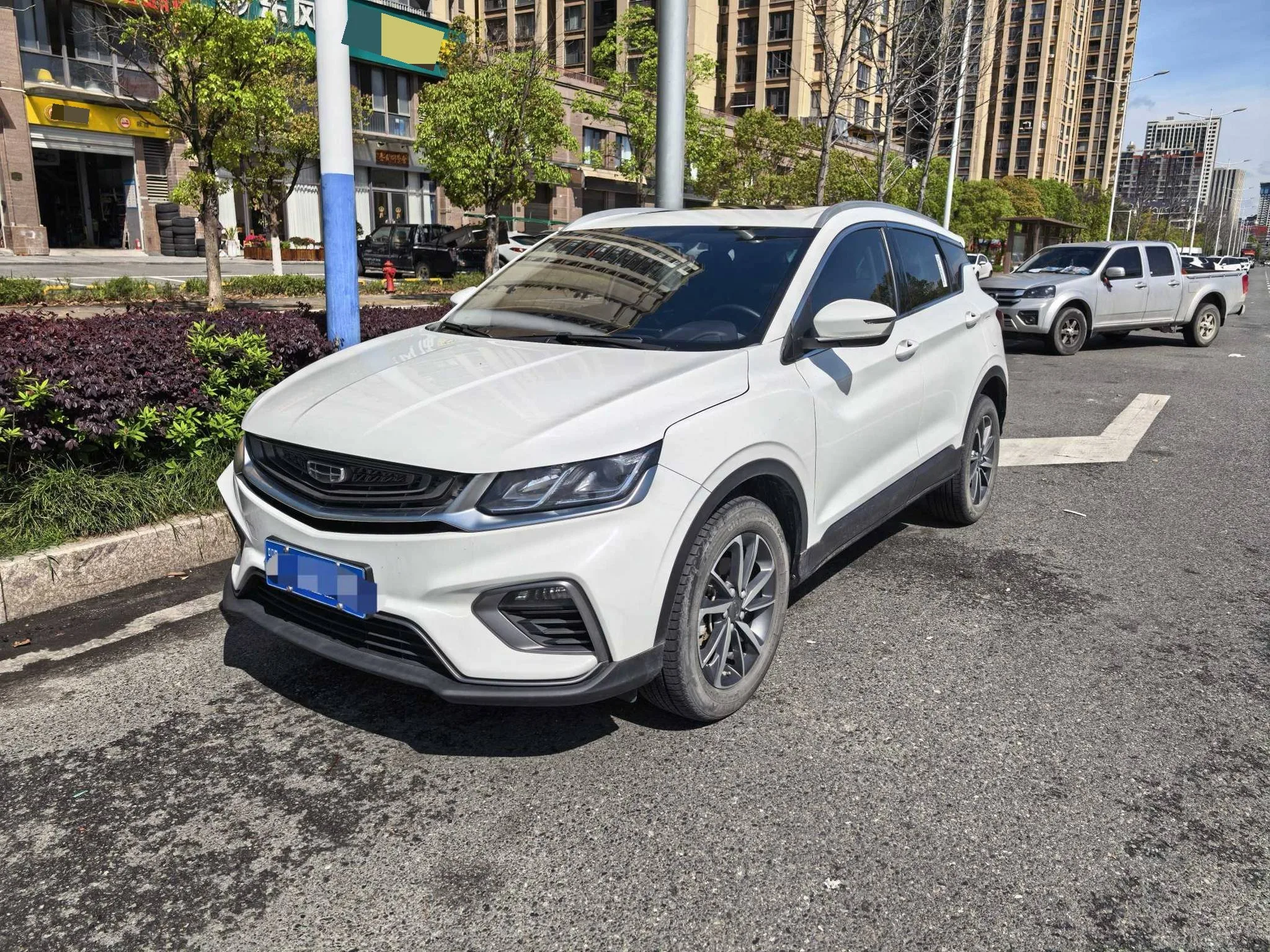 Geely Binyue 2020 Facelift 240T DCT Hunter