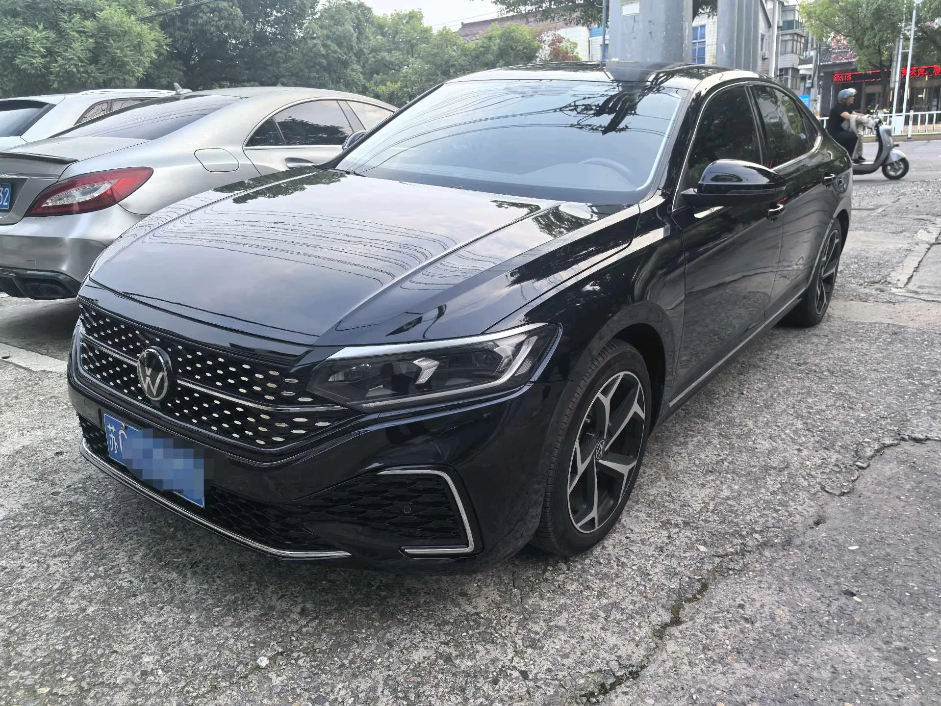 Volkswagen 2024 Passat 2.0TSI 380TSI Starry Sky Elite Edition, Automatic Transmission