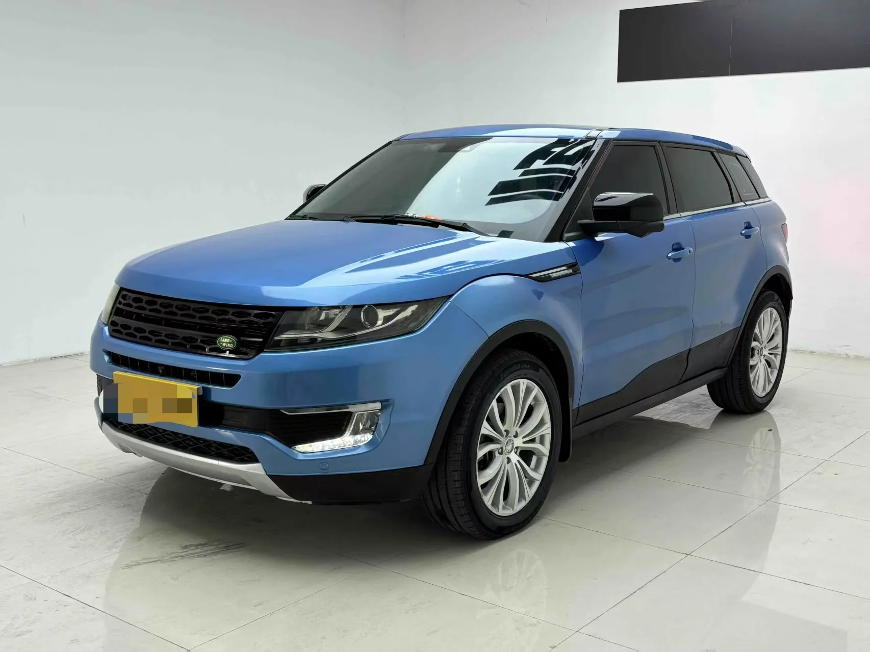 Landwind X7 2016 2.0T Panoramic Premium Edition