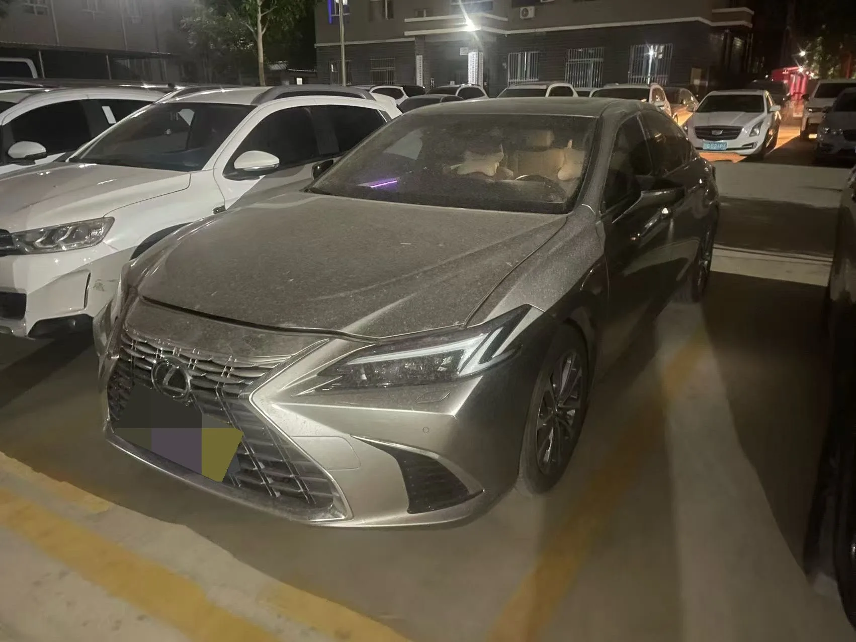 Lexus ES (Imported) 2025 ES300h 2.5 CVT Premium Edition Automatic