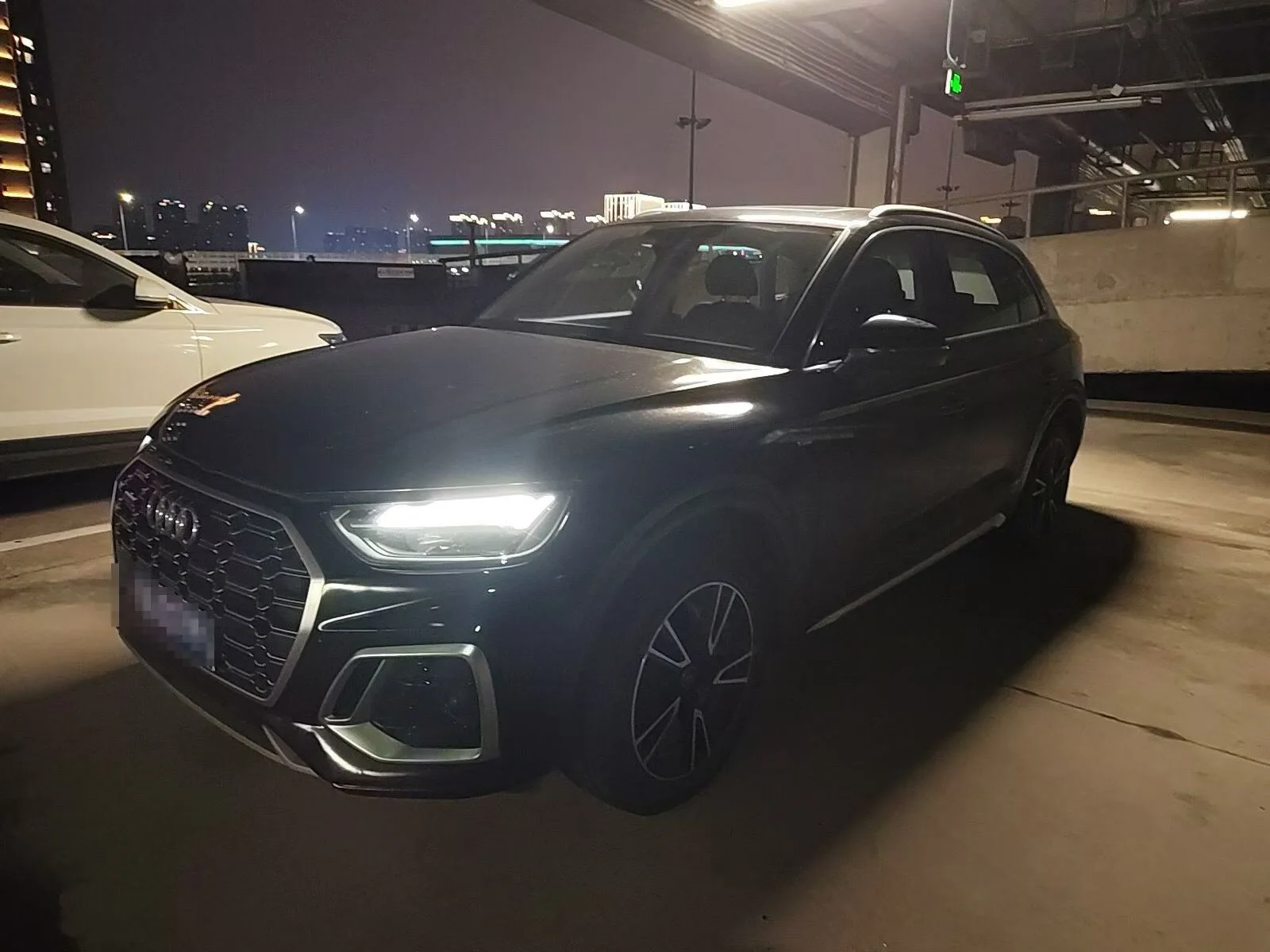 Audi Q5L 2022 40T Fashion Dynamic Edition