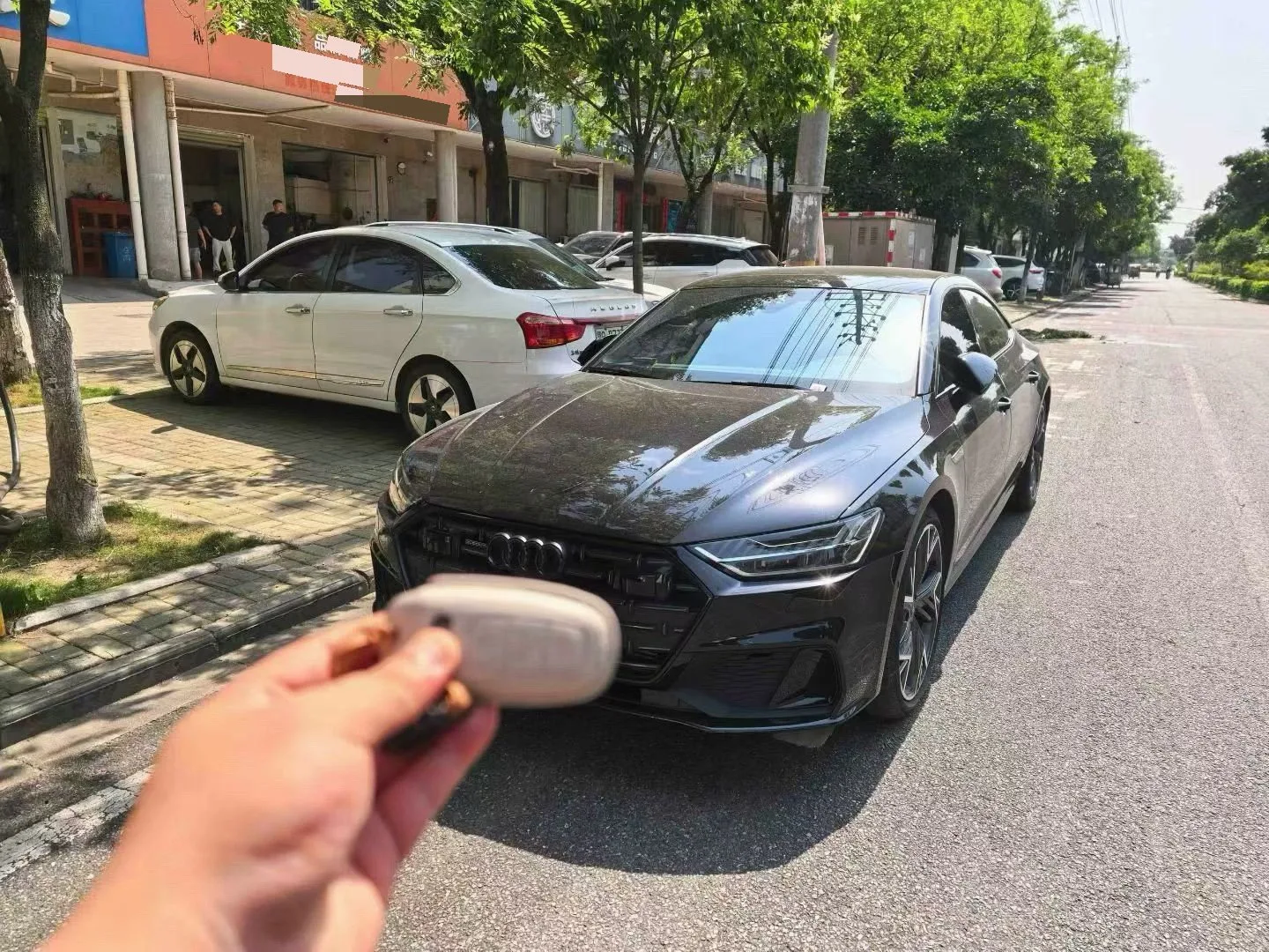 2024 Audi A7L 2.0 TFSI 45 TFSI Quattro S-line Black Knight Edition, Automatic Transmission
