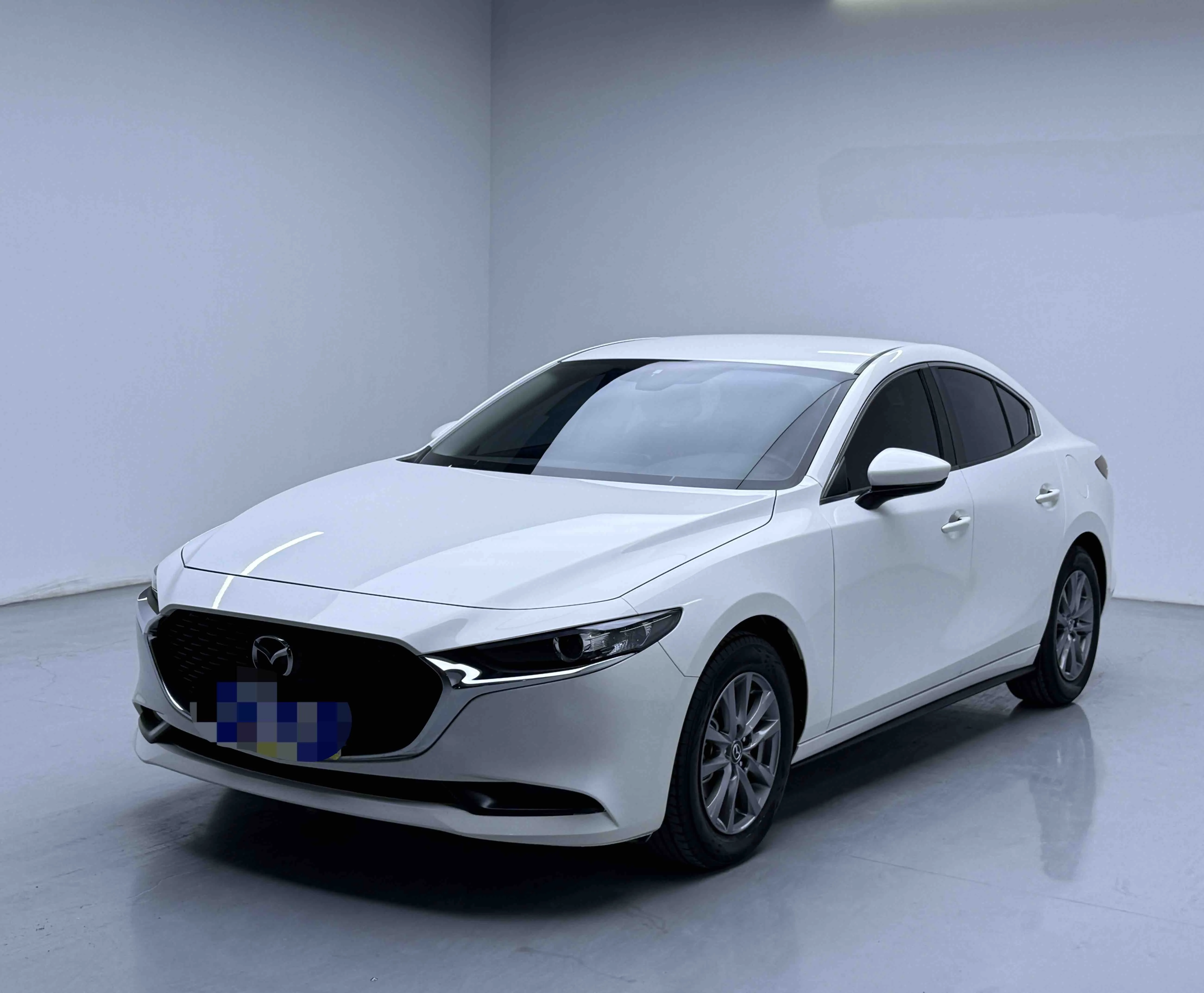 Mazda3 Axela 2023 2.0L Automatic E-Engine Edition