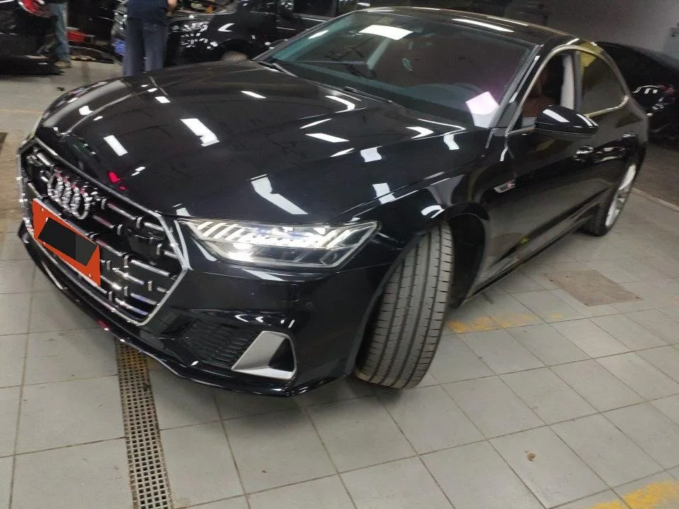 Audi 2024 A7L 2.0TFSI 45TFSI Quattro Luxury Automatic