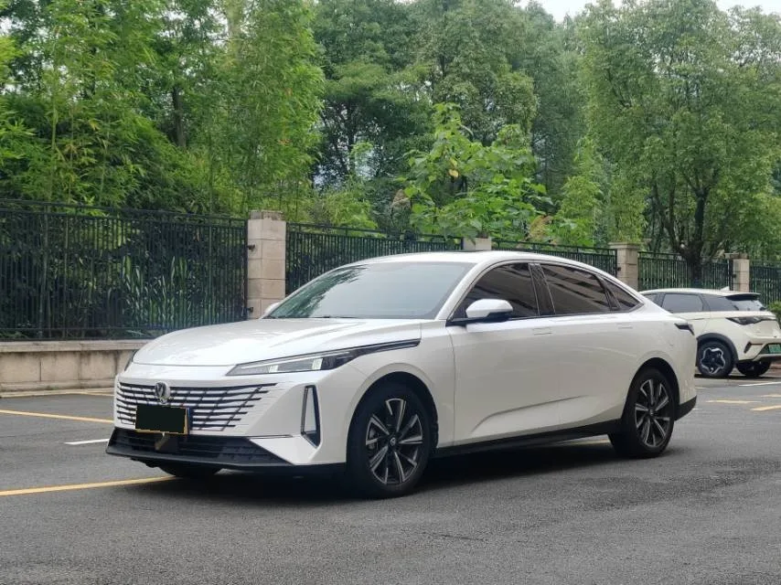 Changan 2024 Eado 1.5TGDI Premium Automatic