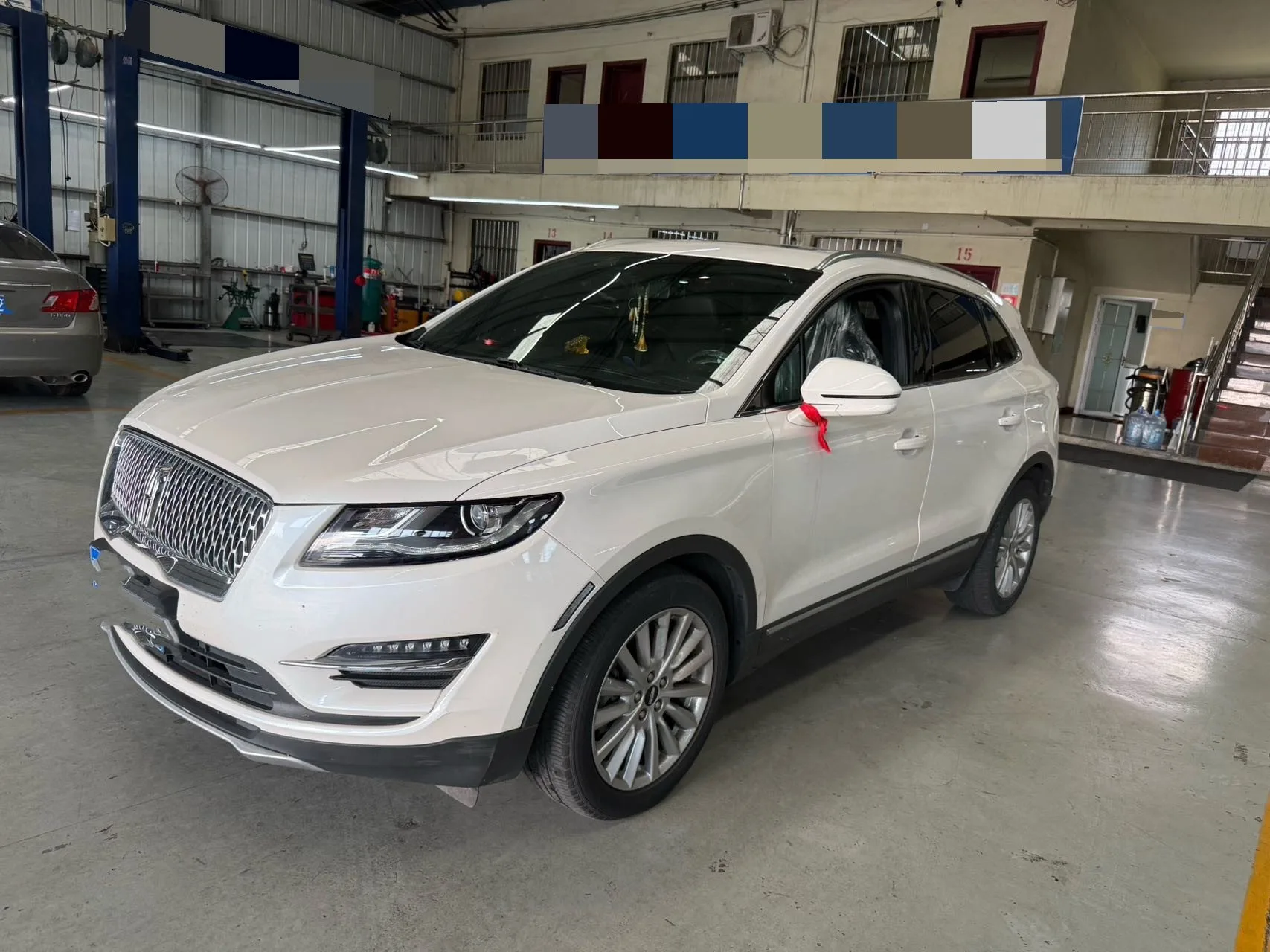 2019 Lincoln MKC 2.0T Front-Wheel Drive Premium Edition, National V Emission Standard