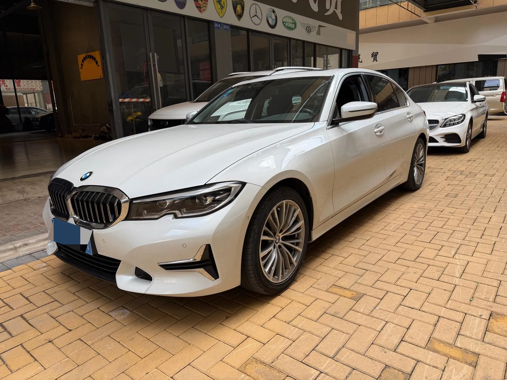 BMW 3 Series 2020 325Li First Edition