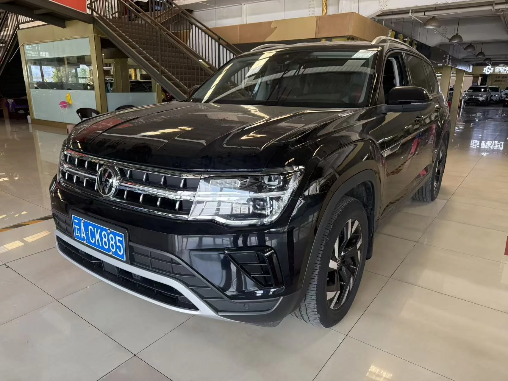 Volkswagen 2024 Touareg 2.0TSI 330TSI Front-Wheel Drive Longteng Edition Automatic Transmission