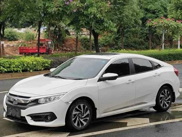 2016 Civic 220TURBO CVT Luxury Edition