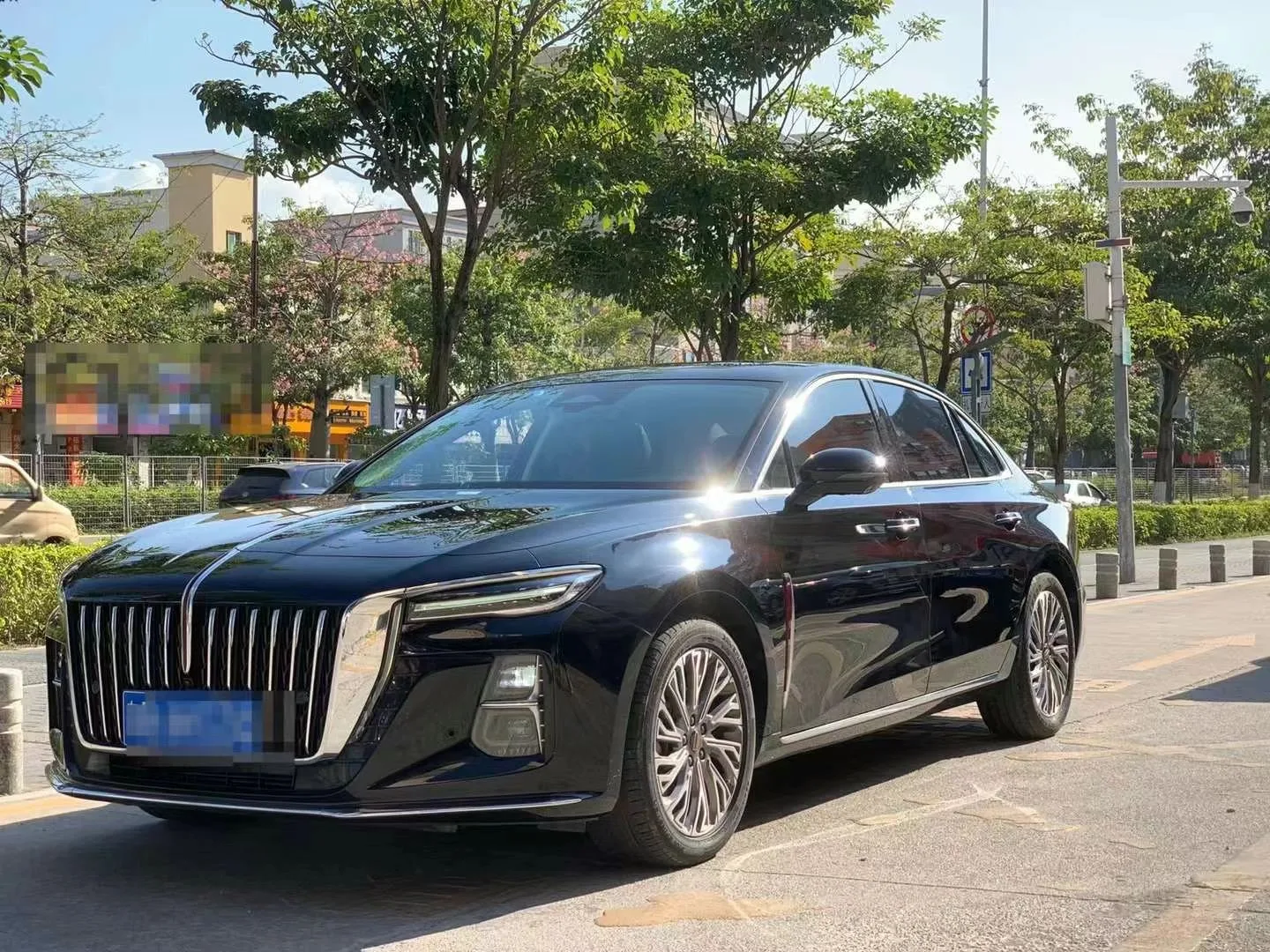 Hongqi 2025 H5 2.0T Flagship 500,000th Unit Commemorative Edition Automatic Transmission