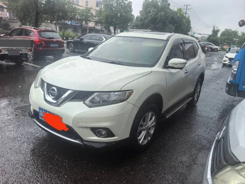 Nissan X-Trail 2014 2.0L CVT Fashion Edition 2WD