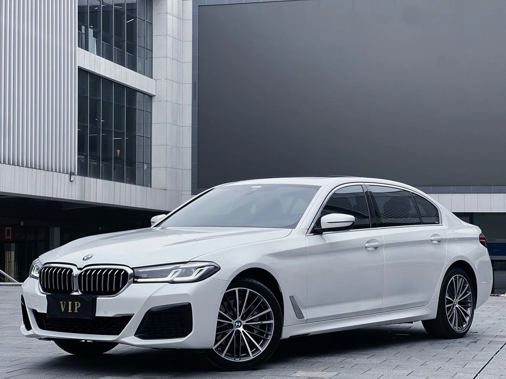 2022 BMW 5 Series Facelift 530Li Leading Edition M Sport Package