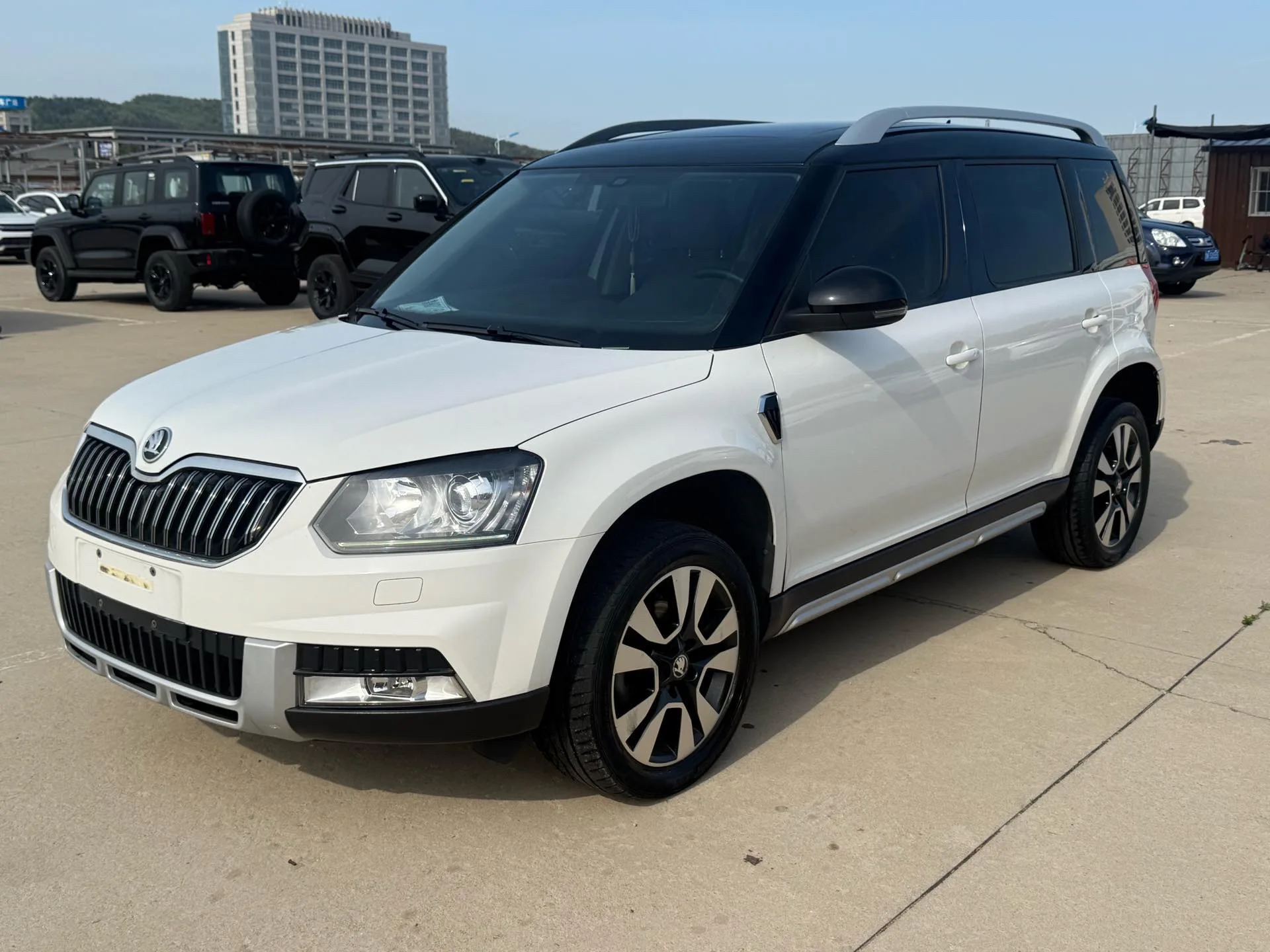 Yeti 2017 TSI300 DSG Premium Edition