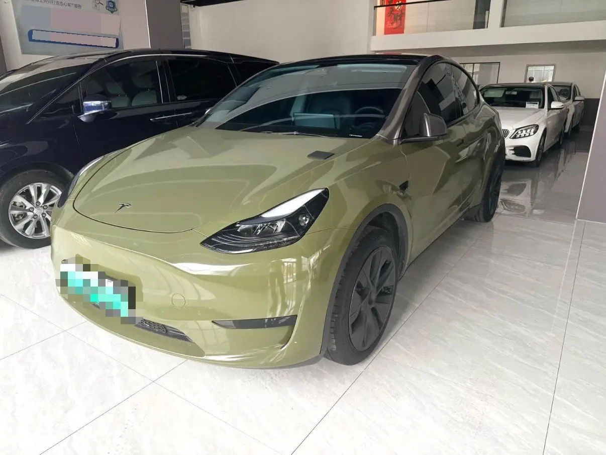 Model Y 2024 Rear-Wheel Drive