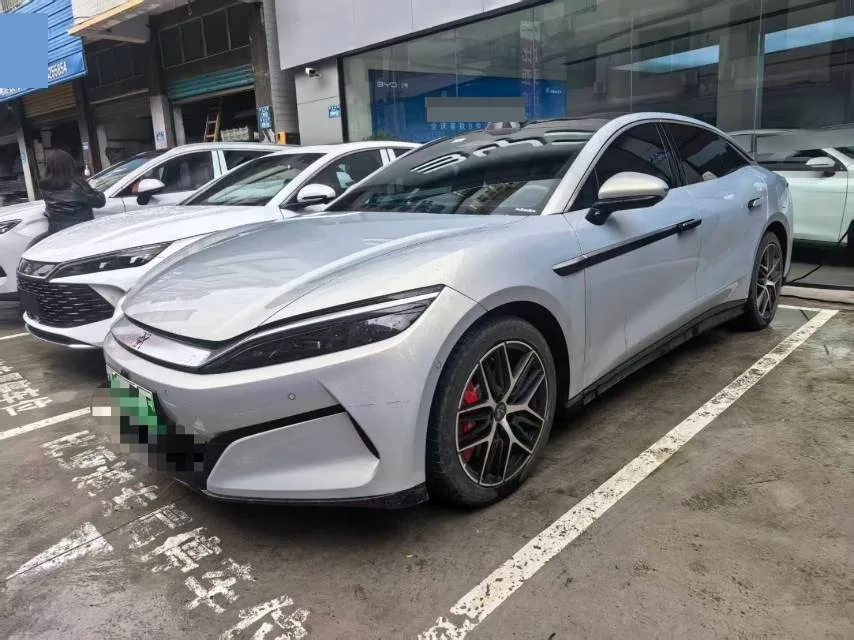 Han L 2025 EV All-Wheel Drive LiDAR Flagship Edition