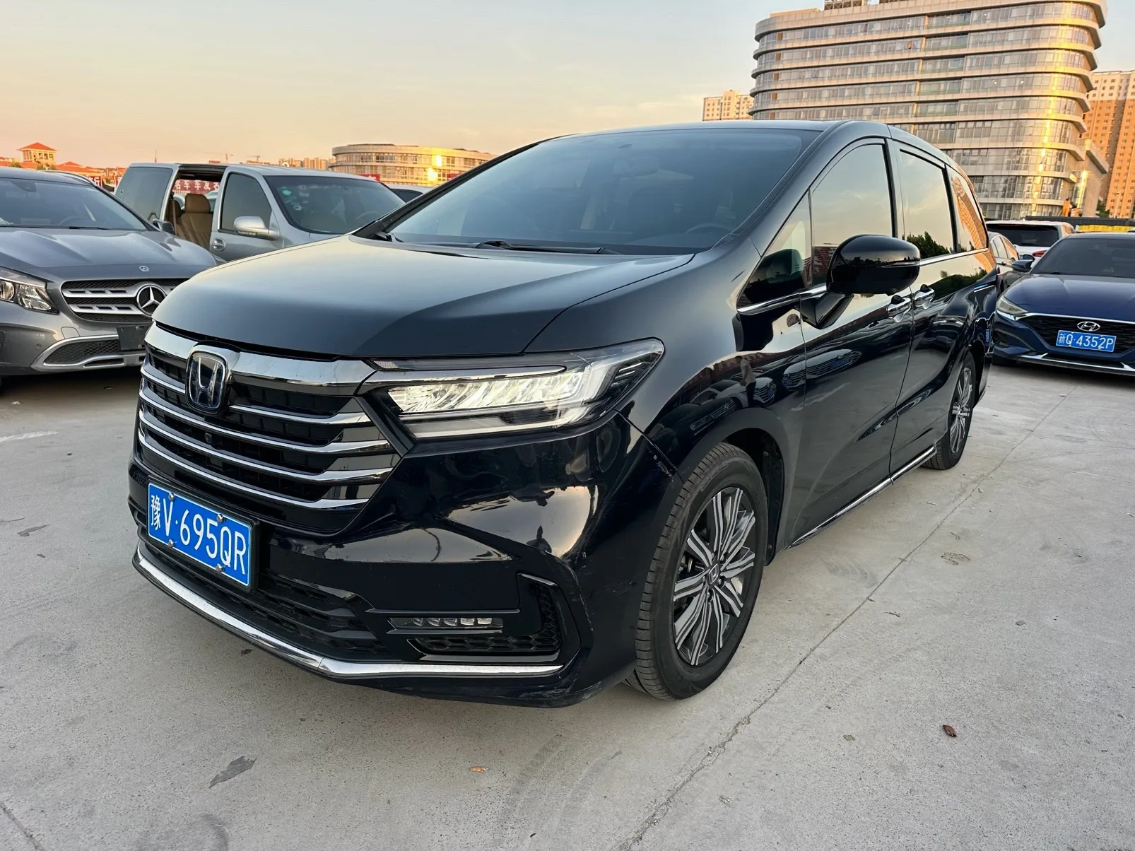 2024 Honda Odyssey Hybrid 2.0 CVT Elite Enjoy Edition Automatic