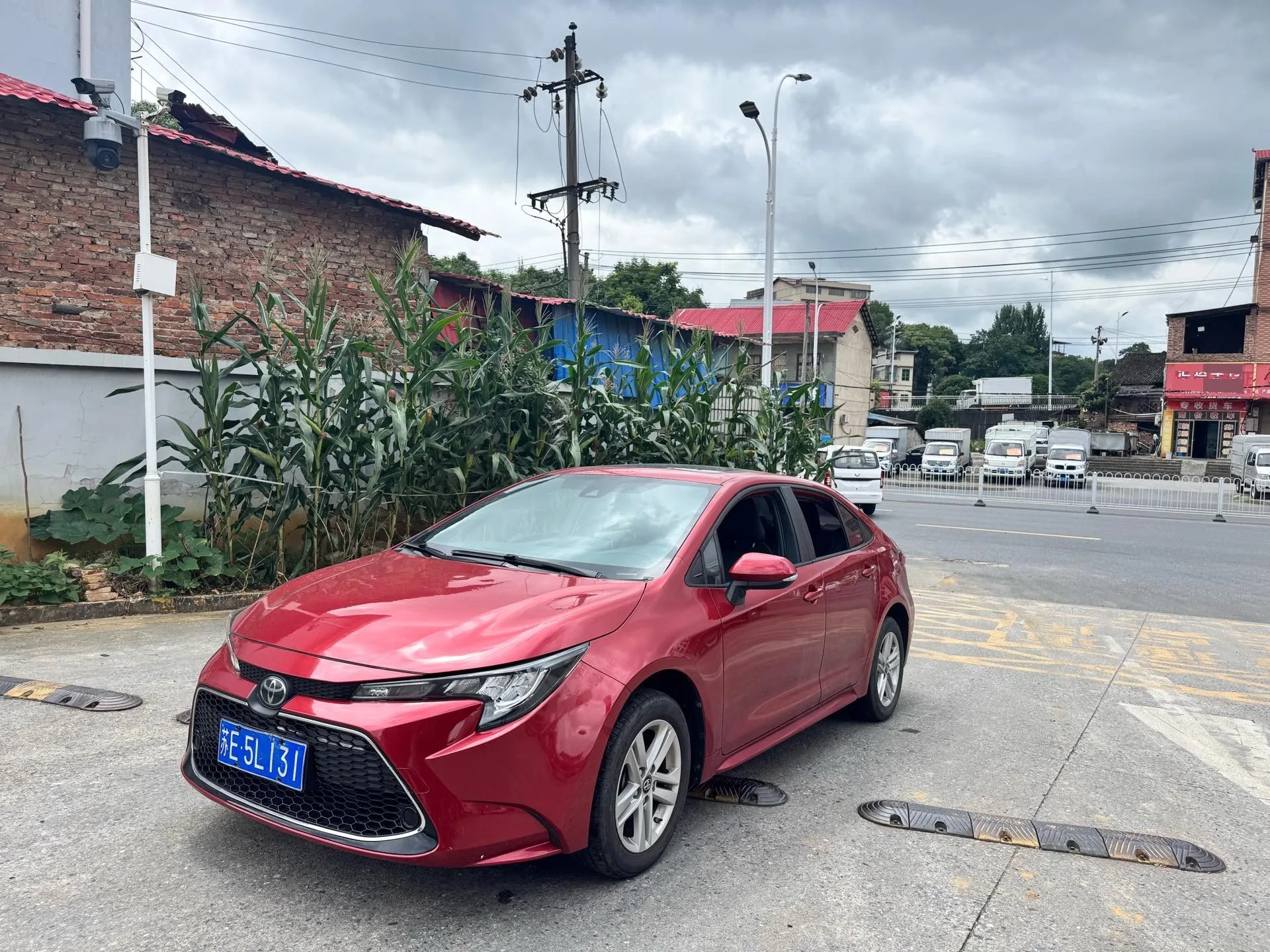 Levin 2021 185T CVT Luxury Edition
