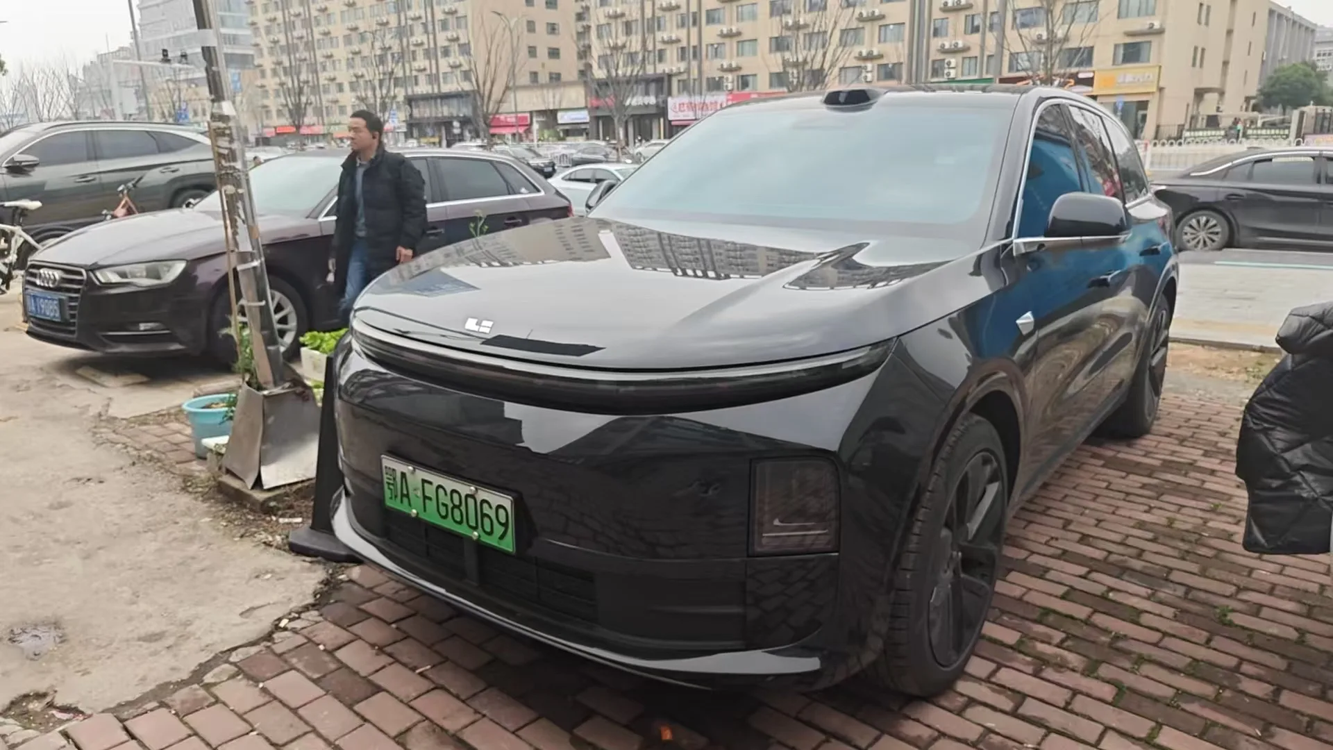 Li Auto 2025 L6 Max Intelligent Renewal Edition Automatic Transmission