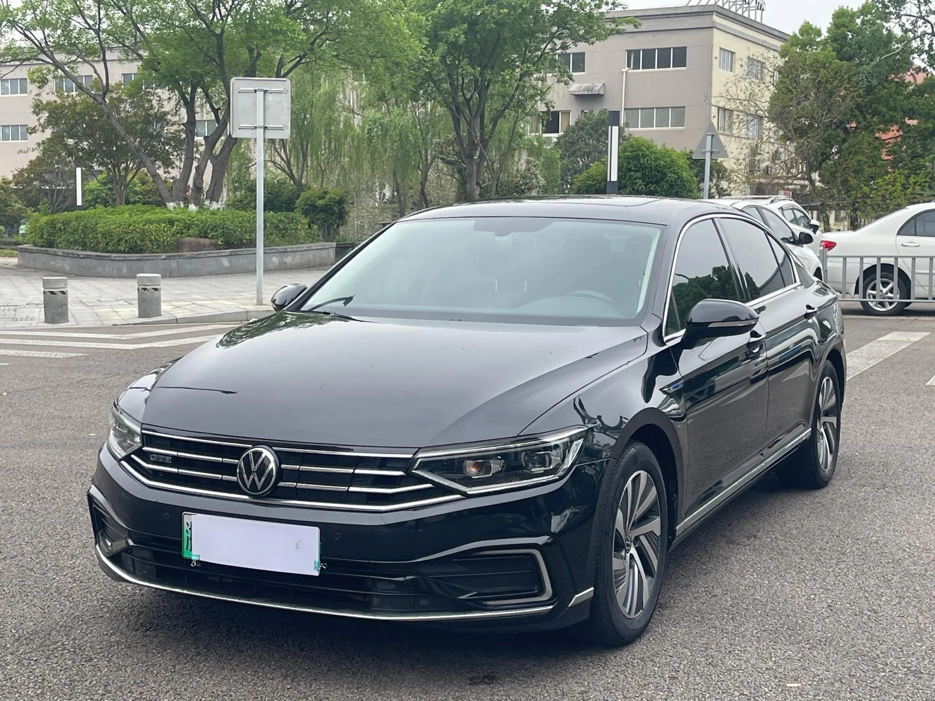 2022 Volkswagen Magotan GTE Plug-in Hybrid, GTE Luxury