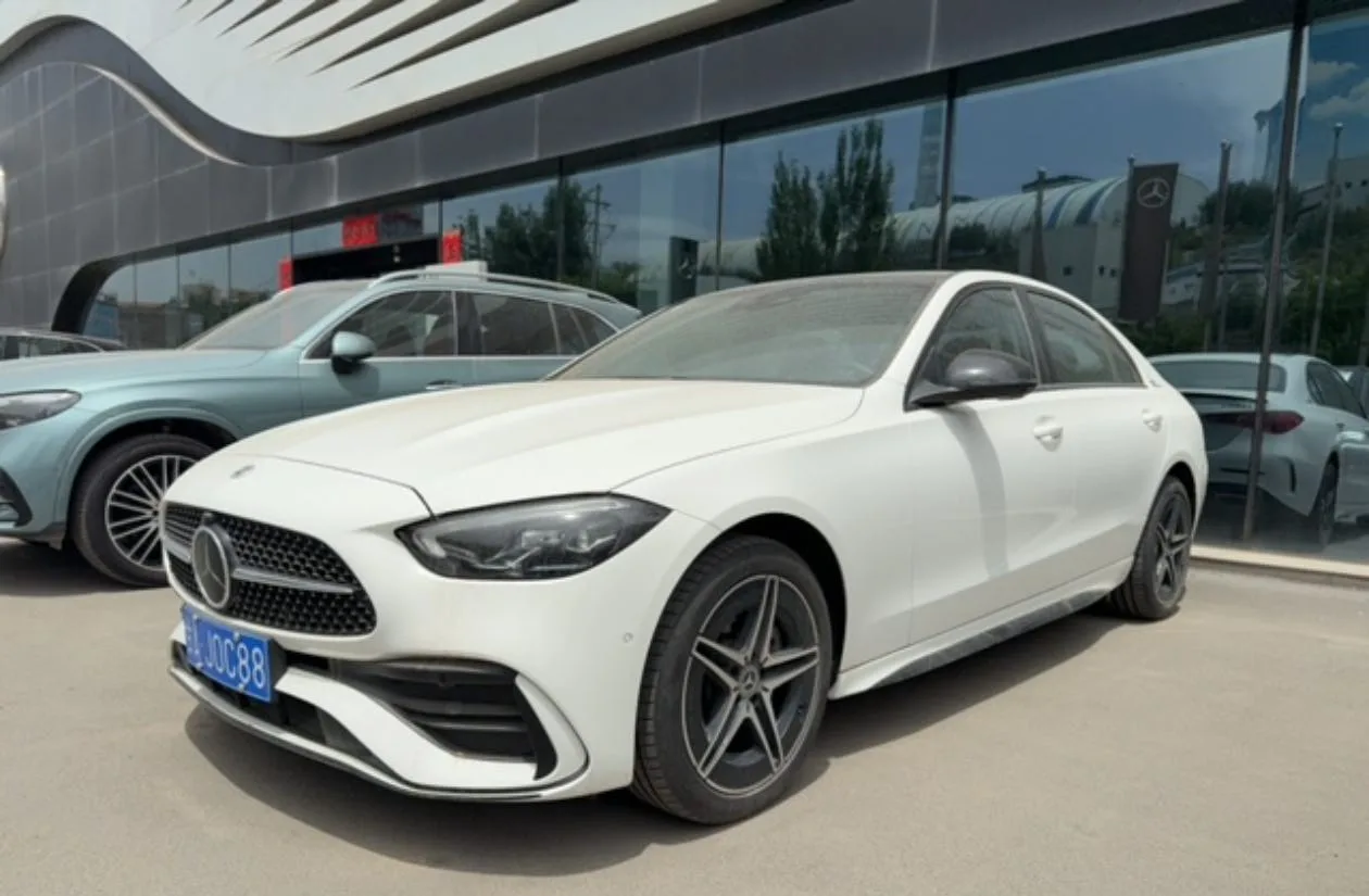 2025 Mercedes-Benz C-Class C 260 L 48V 1.5T Midnight Sport Edition (Automatic)