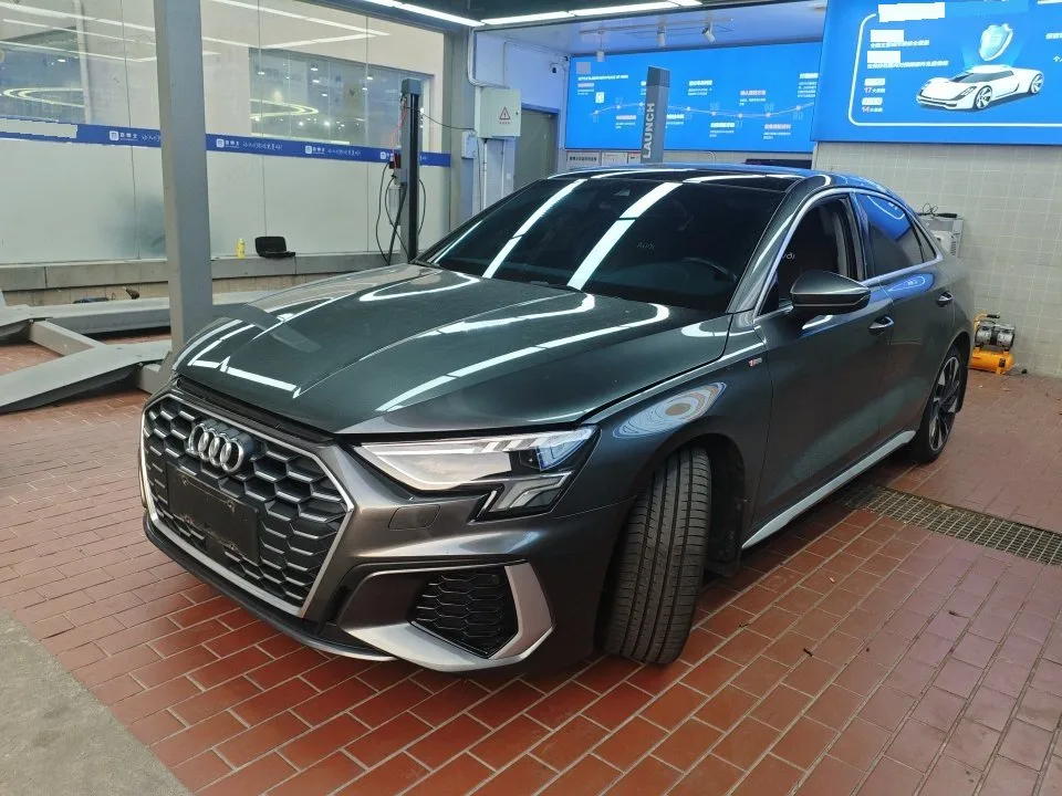 2023 Audi A3L Limousine 1.4 TFSI 35 TFSI Sport Style, Automatic Transmission