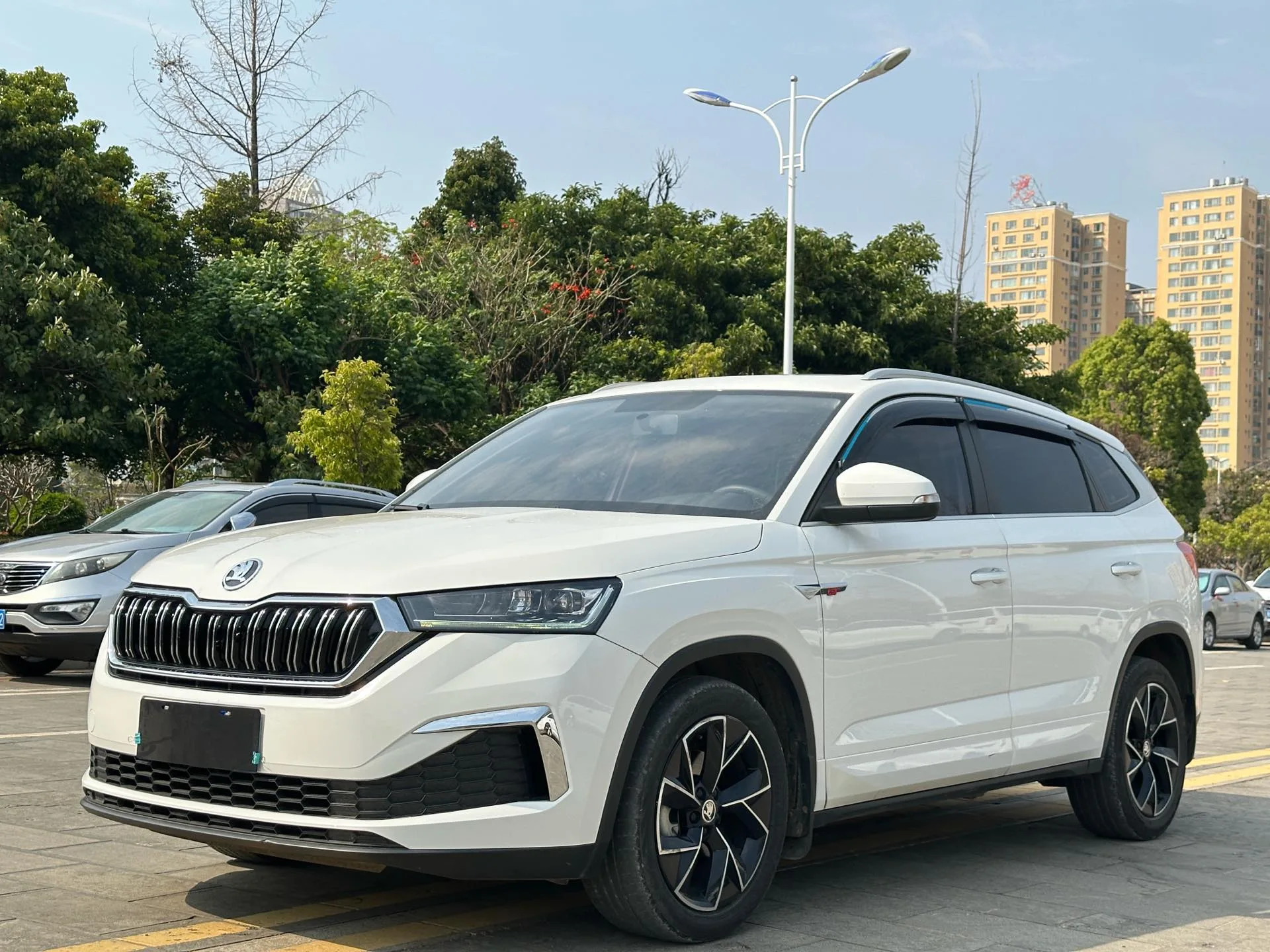 Komic 2020 GT 1.5L Automatic Flagship Edition (China VI)