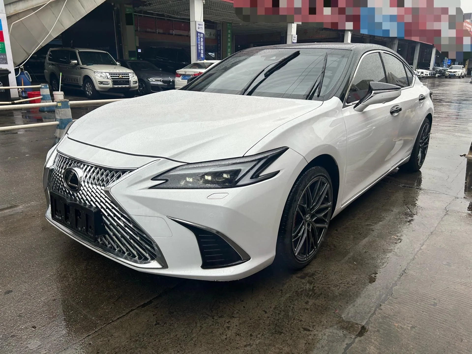 Lexus ES (Imported) 2025 ES300h 2.5 CVT Premium Edition Automatic