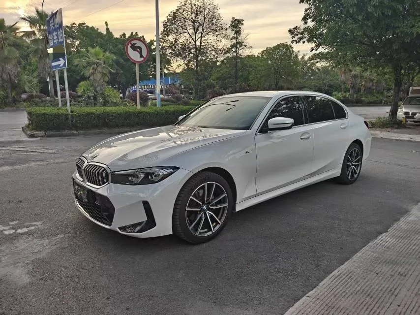 2024 BMW 3 Series 320Li 2.0T M Sport Package Automatic