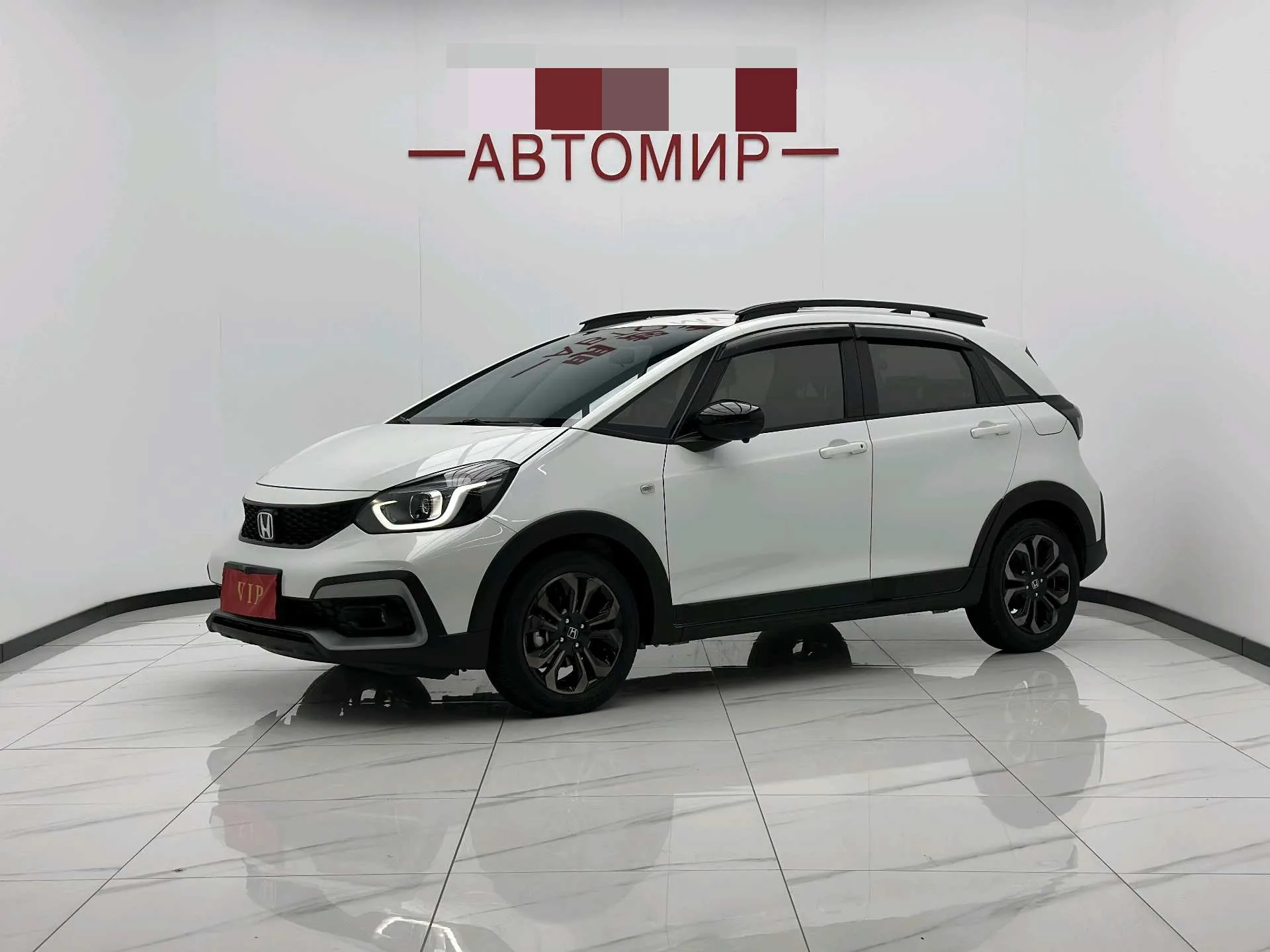 LIFE 2021 Model Year 1.5L CVT CRO-S Fun Edition