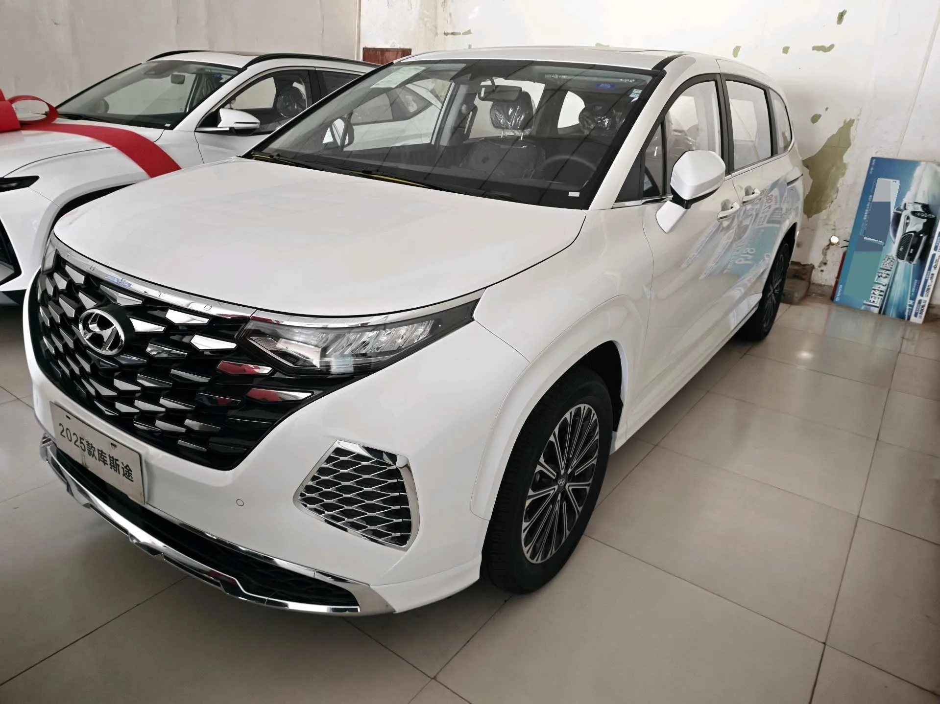 Hyundai 2024 Kusto 1.5TGDi 270TGDi LUX Premium Edition Automatic