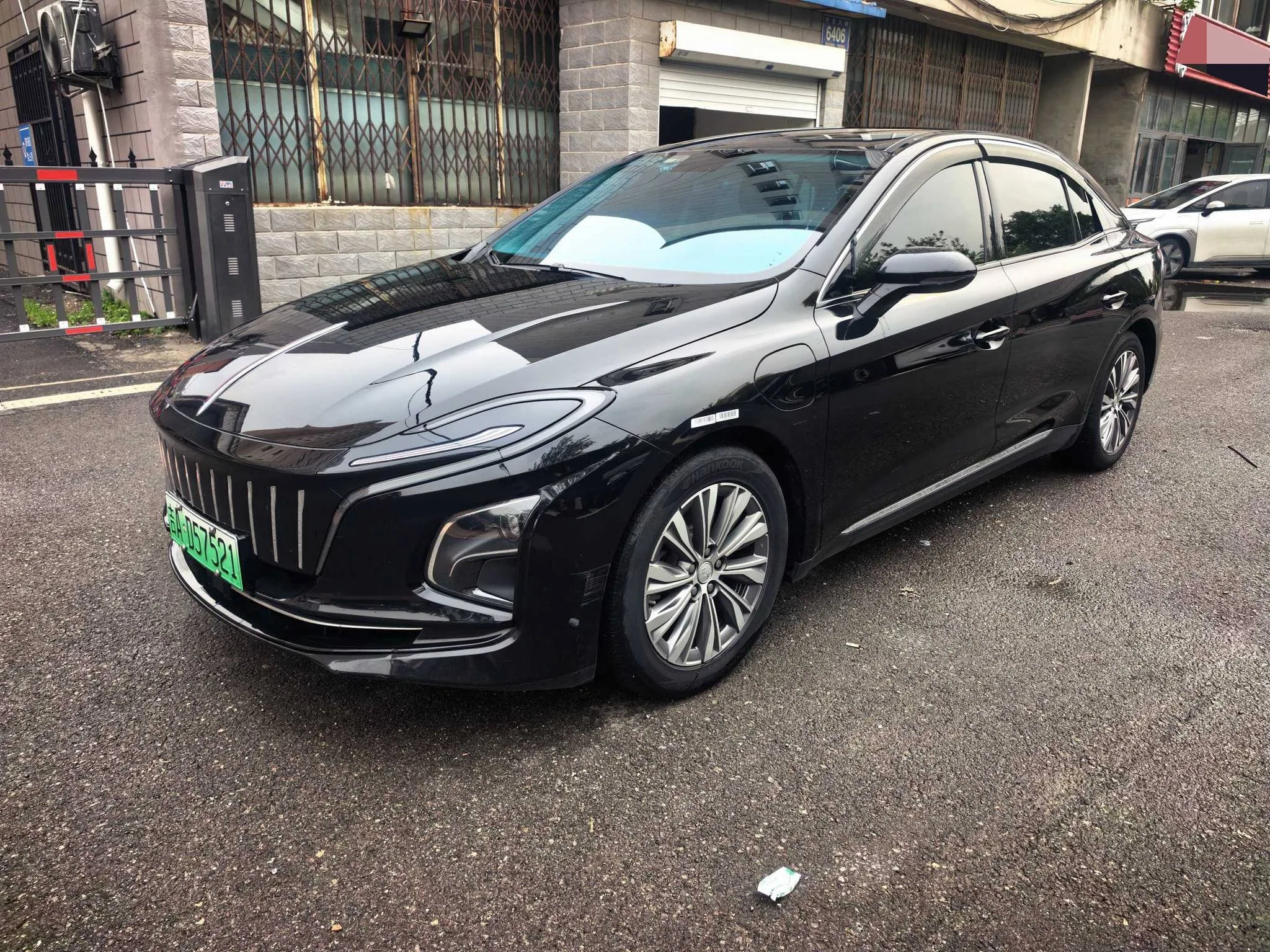 Hongqi E-QM5 2023 PLUS