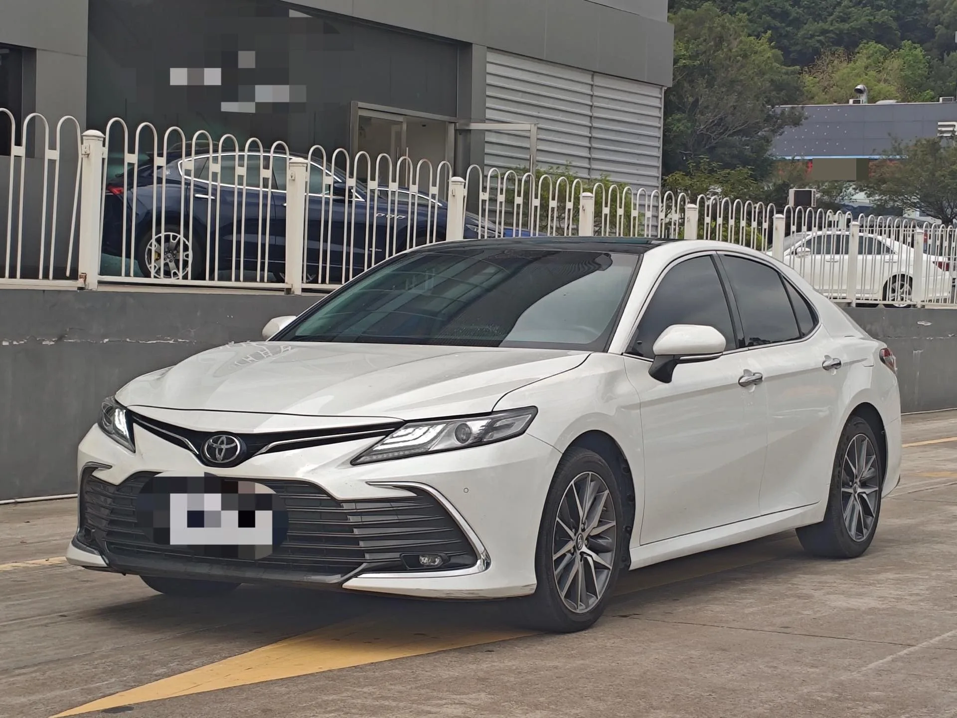 Camry 2021 2.5G Luxury Edition