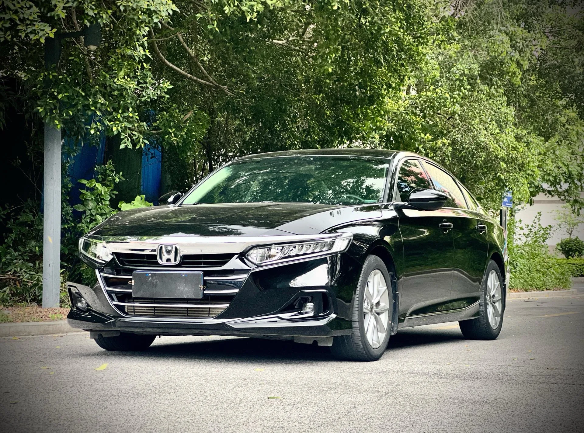 2022 Honda Accord 260TURBO Luxury Edition