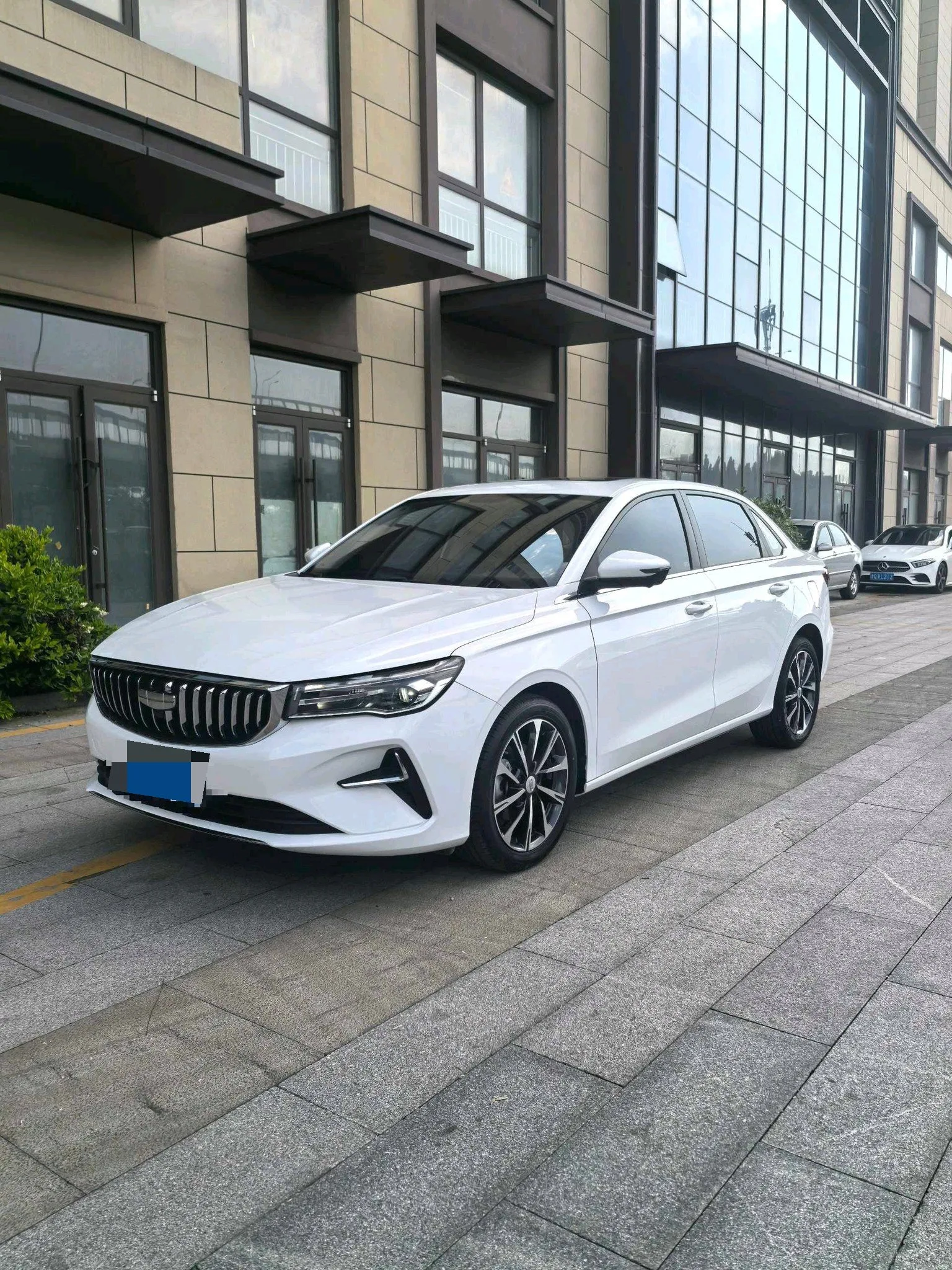 Geely Emgrand 2025 4th Generation 1.5L CVT Flagship Edition