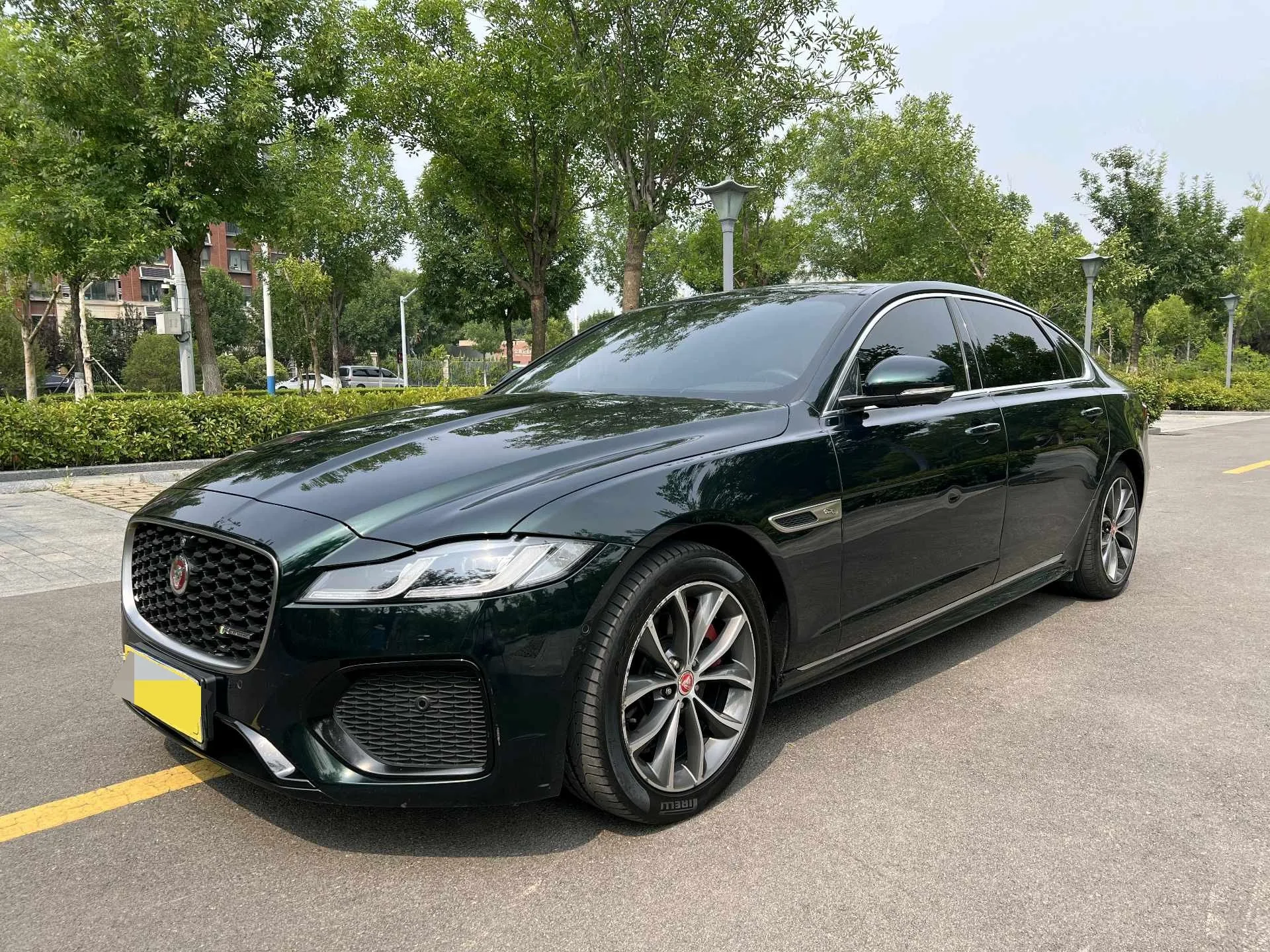 2022 Jaguar XFL 2.0T P250 2WD Elite Sport Edition