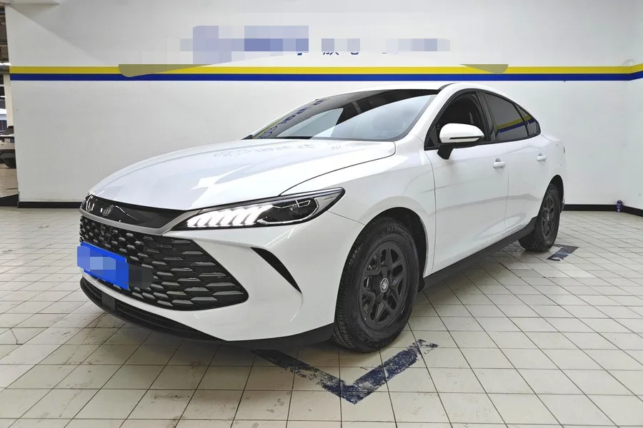BYD 2025 Qin PLUS DM-i 1.5 CVT Intelligent Driving Edition 55KM Leading Model Automatic