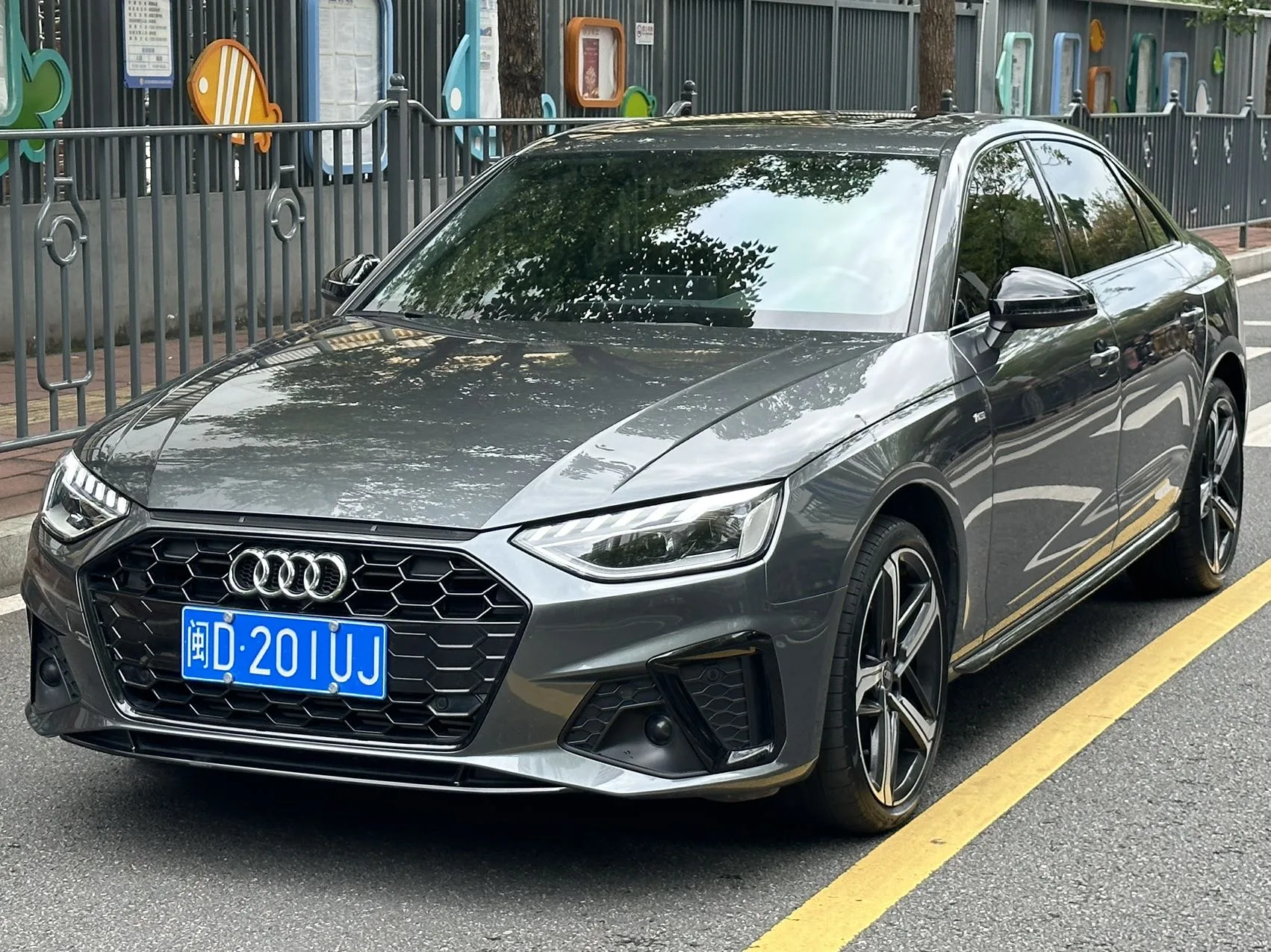 Audi A4L 2023 40 TFSI Luxury Dynamic