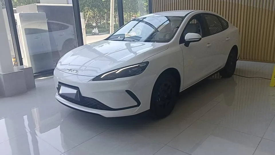 Seal 05 DM-i 2026 Model DM-i 128KM Luxury