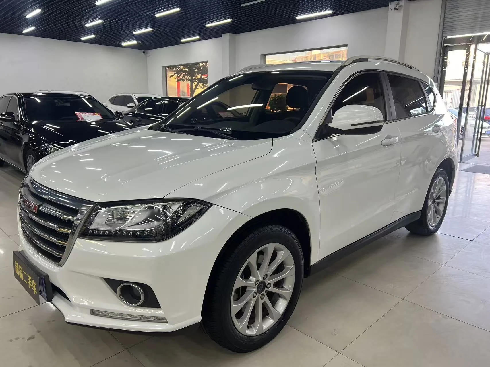 Haval H2 2017 Red Label 1.5T Automatic Two-Wheel Drive Elite