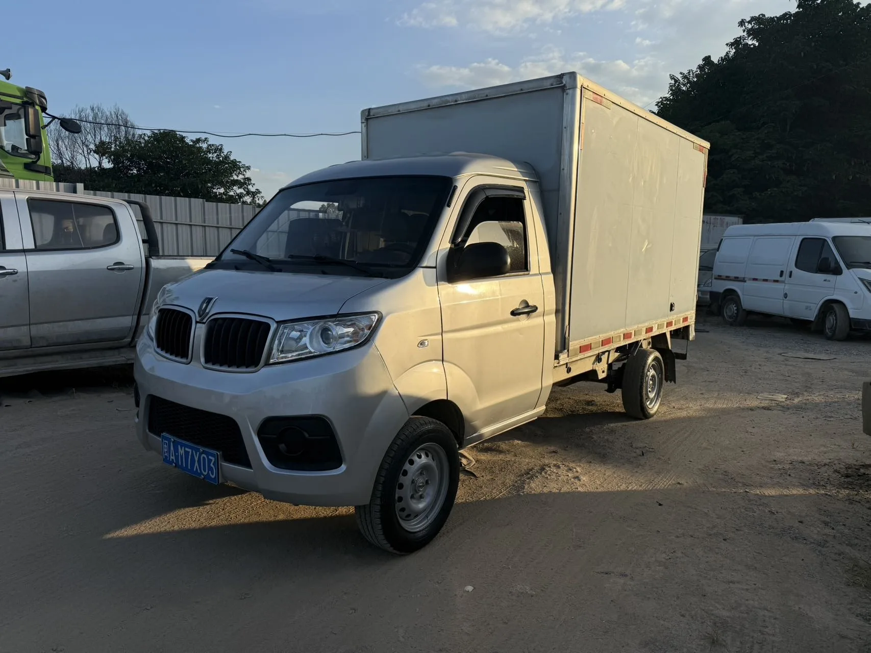 Jinbei 2021 T30 1.5 Ultra Enjoy Edition, Manual Transmission