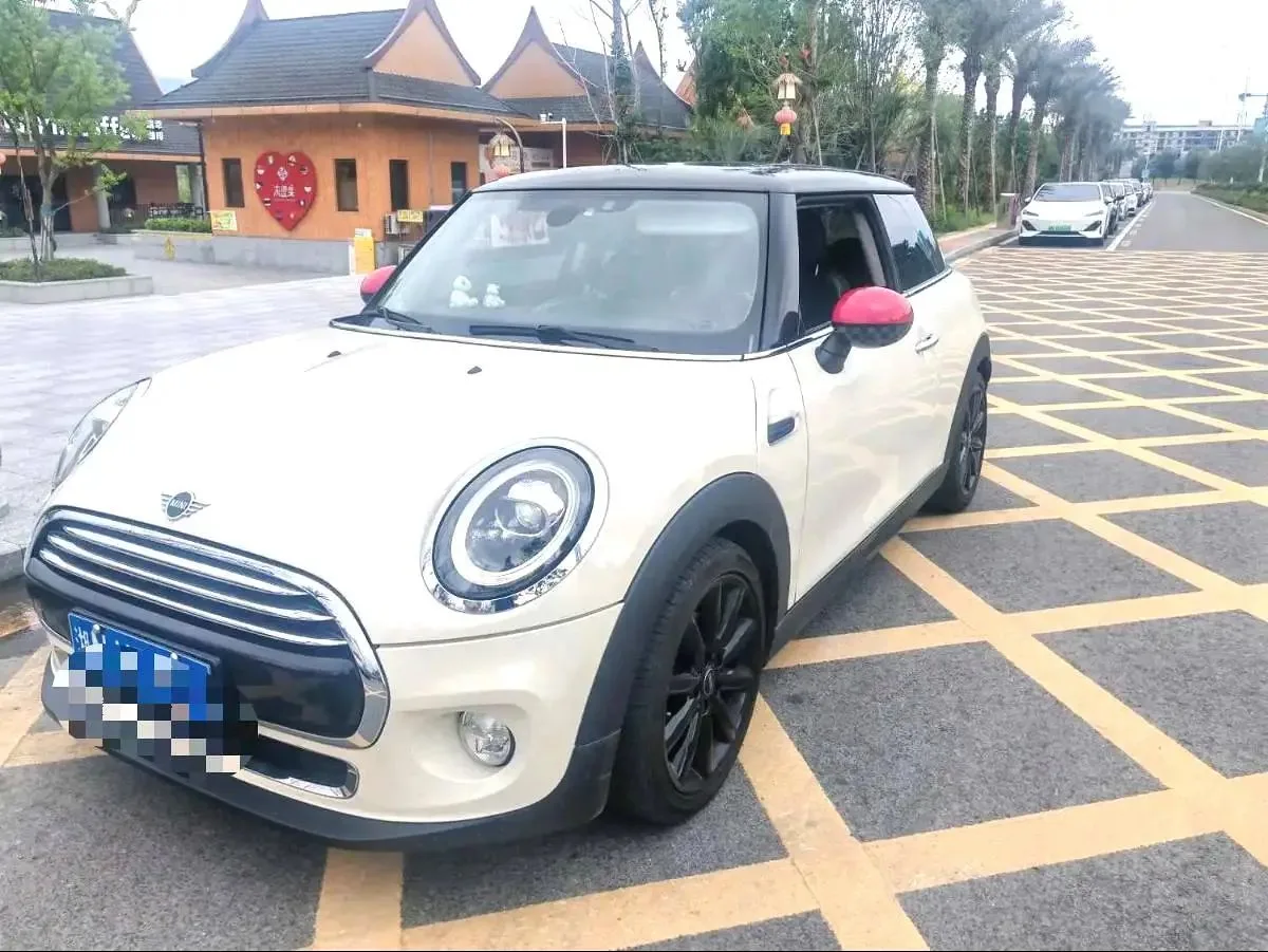 2018 MINI 1.5T Cooper Artist Edition, 5-Door